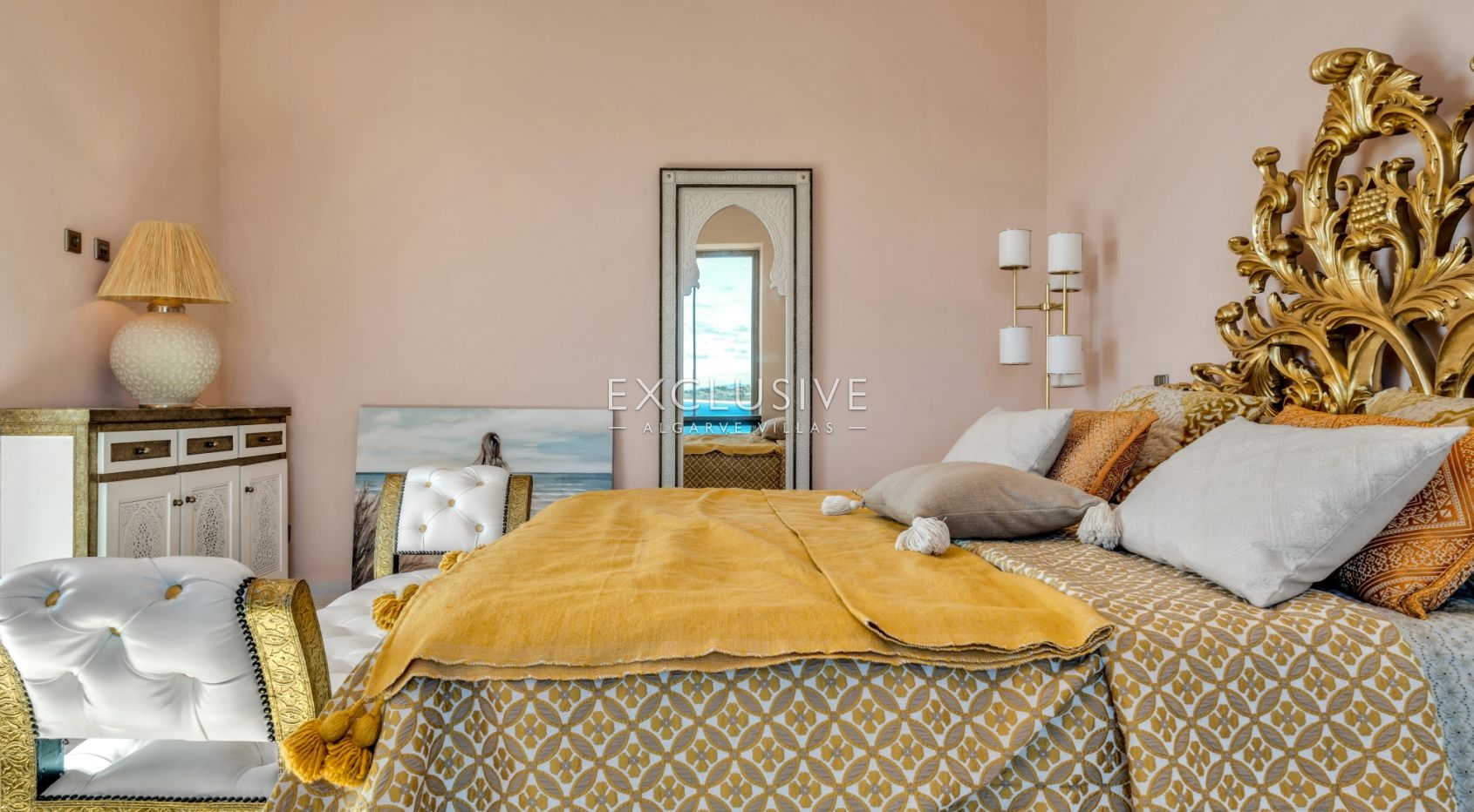 Ocean front 8 bed villa with private island in Lagos, Algarve, Portugal