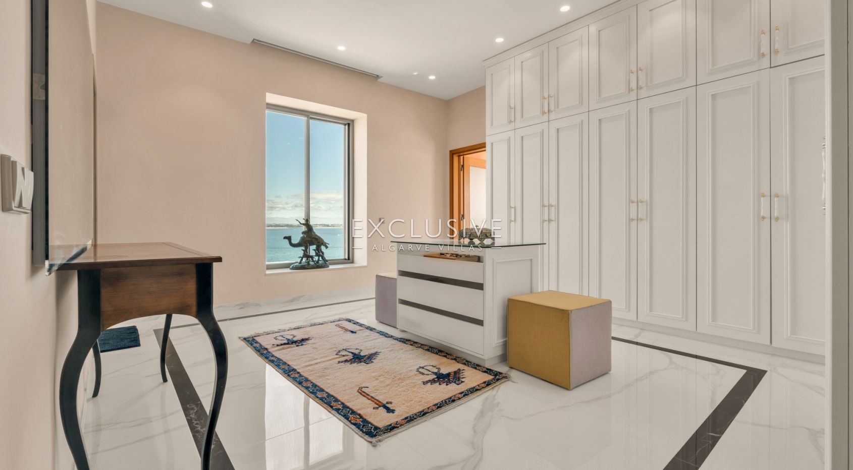 Ocean front 8 bed villa with private island in Lagos, Algarve, Portugal
