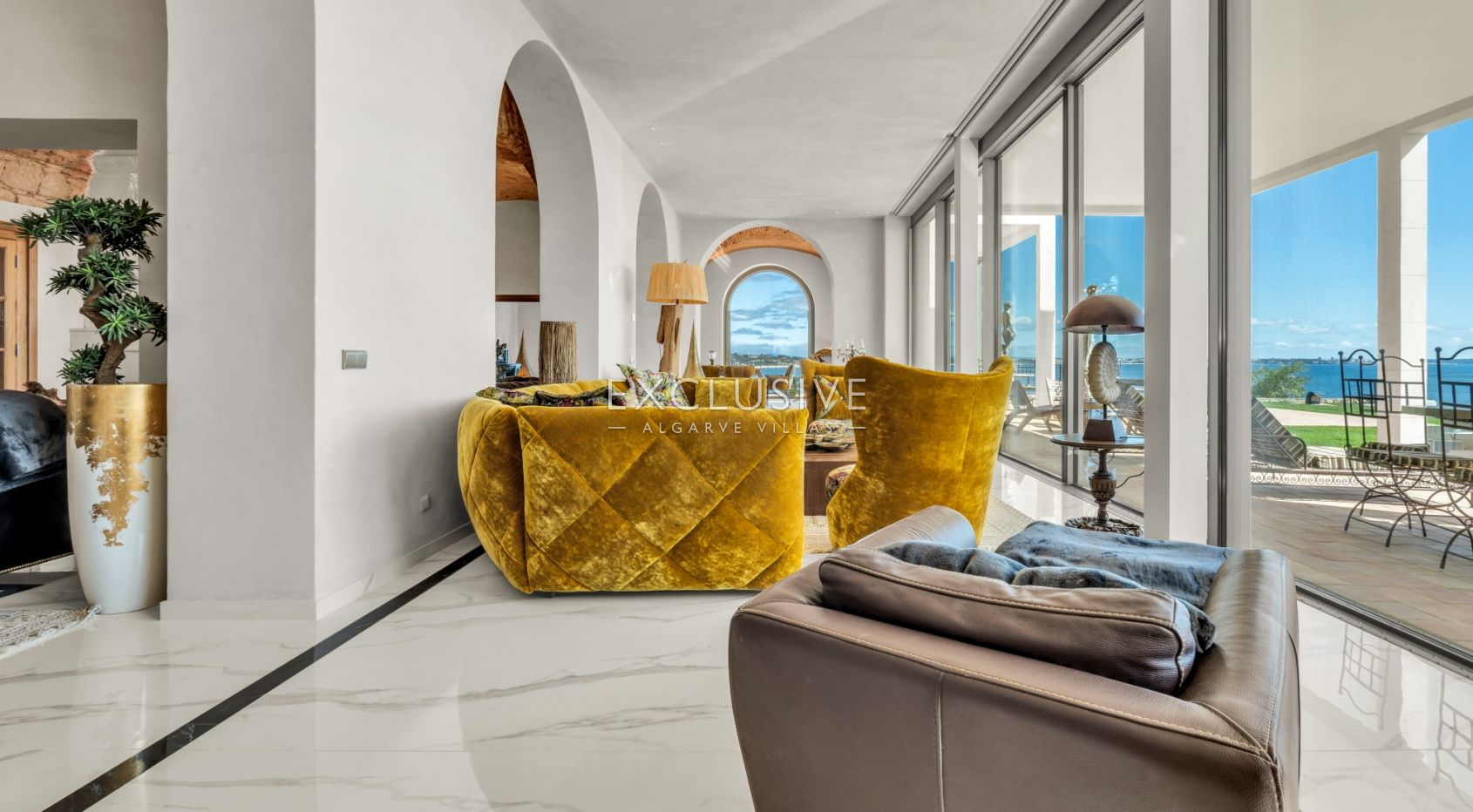 Ocean front 8 bed villa with private island in Lagos, Algarve, Portugal