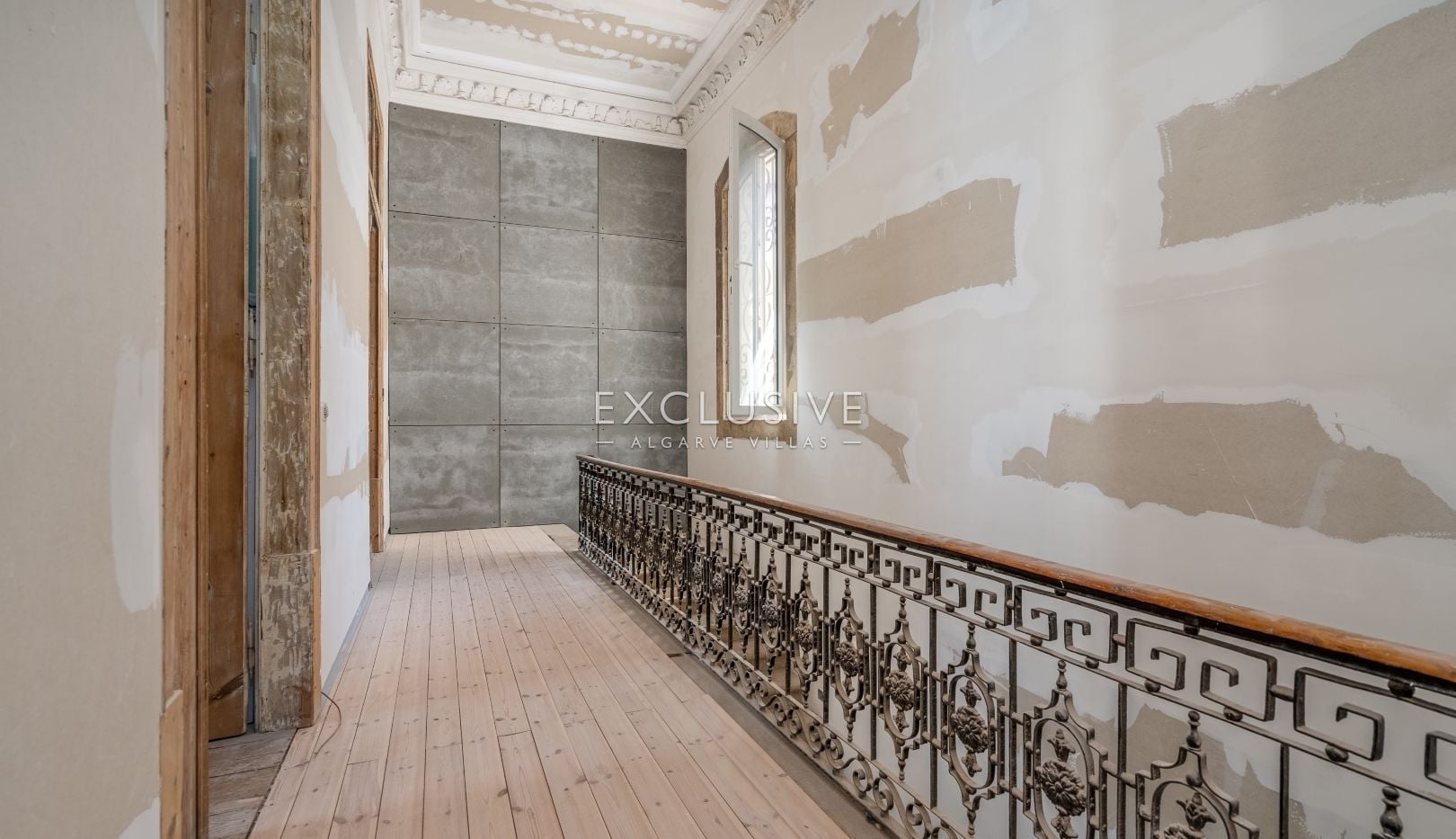 Palacette style property in Silves