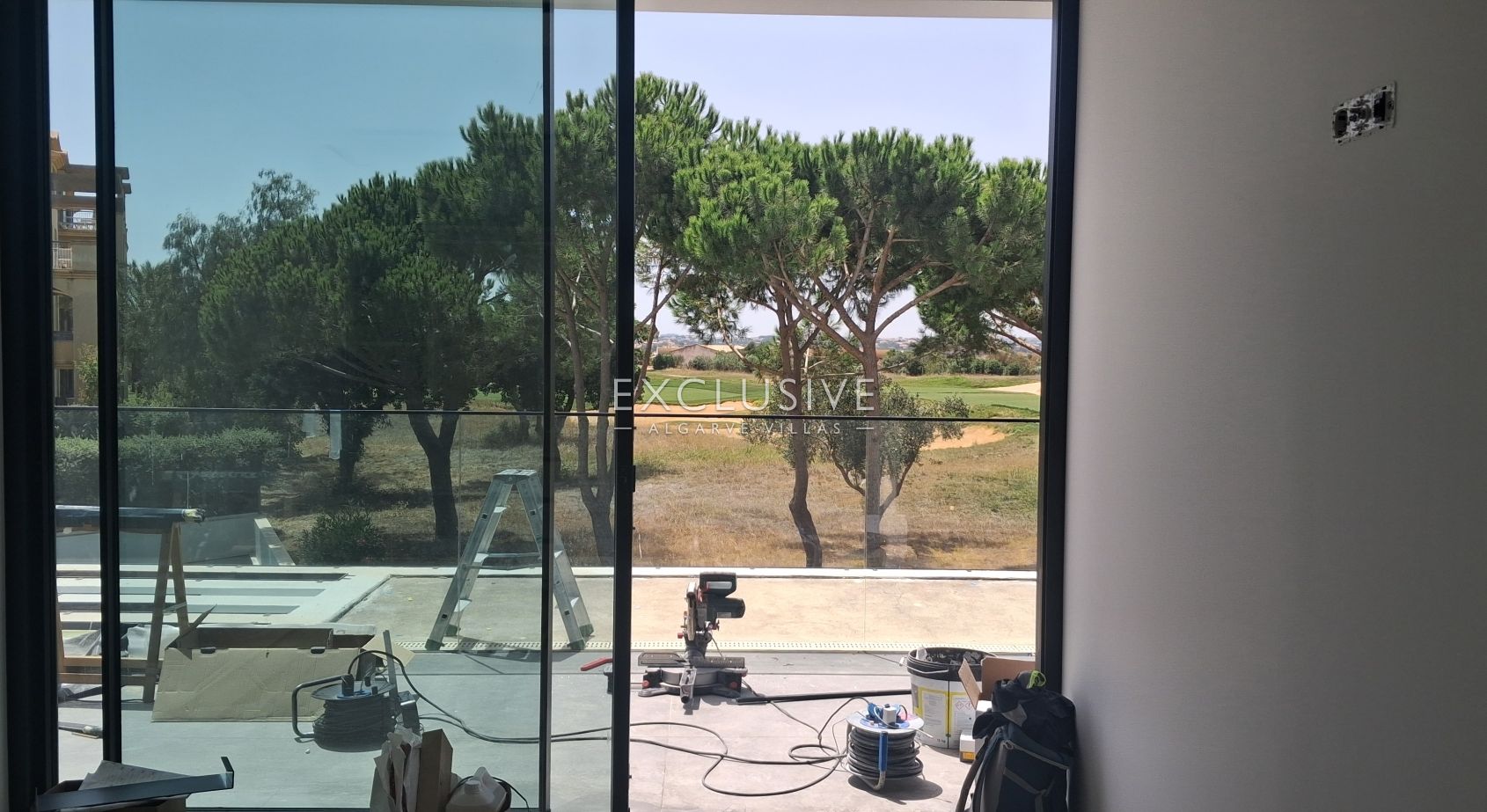 Luxury contemporary villa on a golf couse in Vilamoura, Algarve