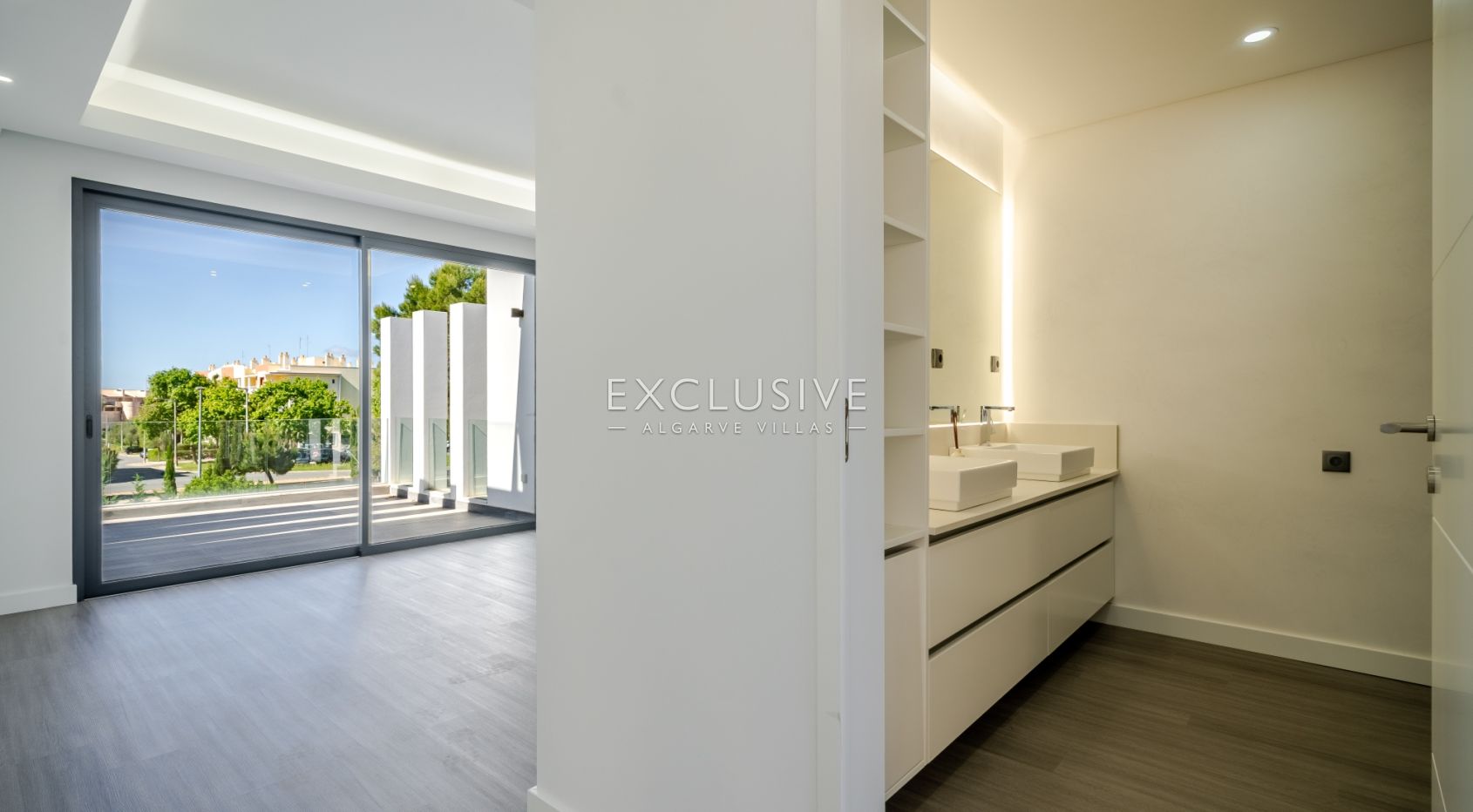Buy a Brand New 3 Bedroom Modern Villa in Well-Sought After Vilamoura