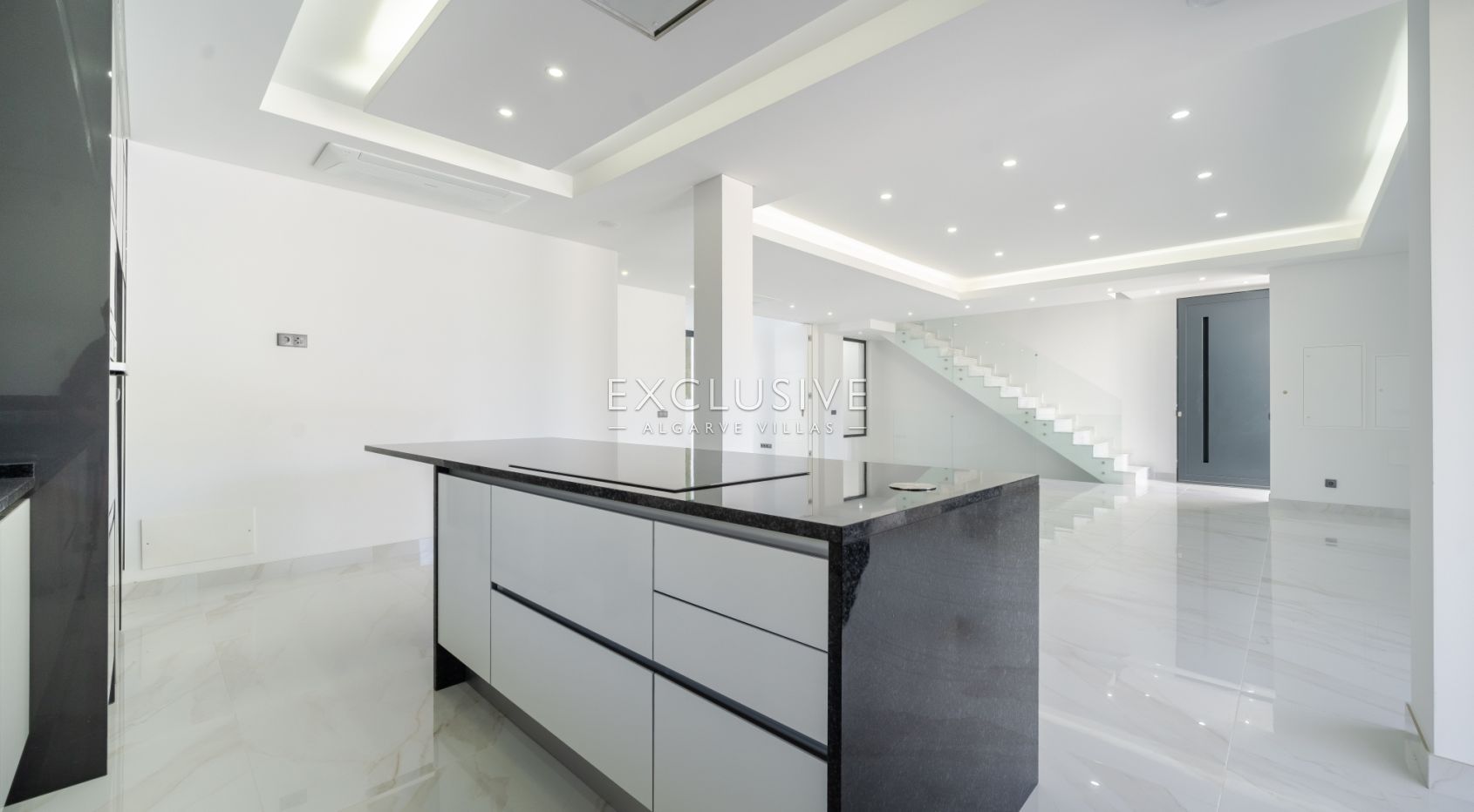 Buy a Brand New 3 Bedroom Modern Villa in Well-Sought After Vilamoura