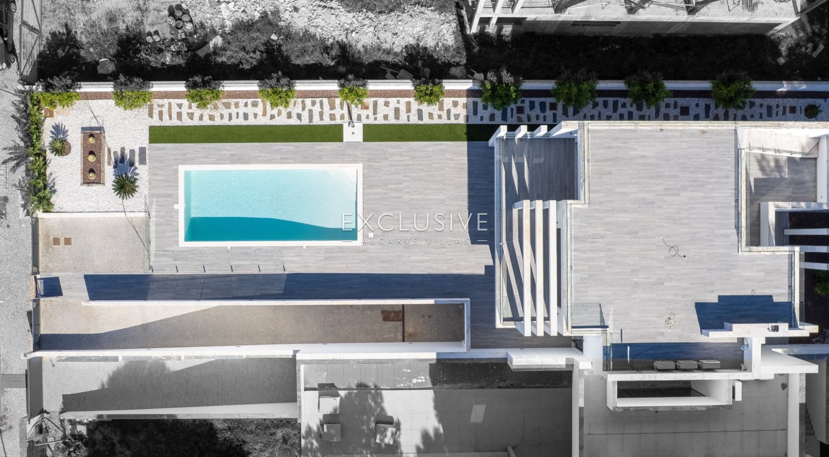 Buy a Brand New 3 Bedroom Modern Villa in Well-Sought After Vilamoura