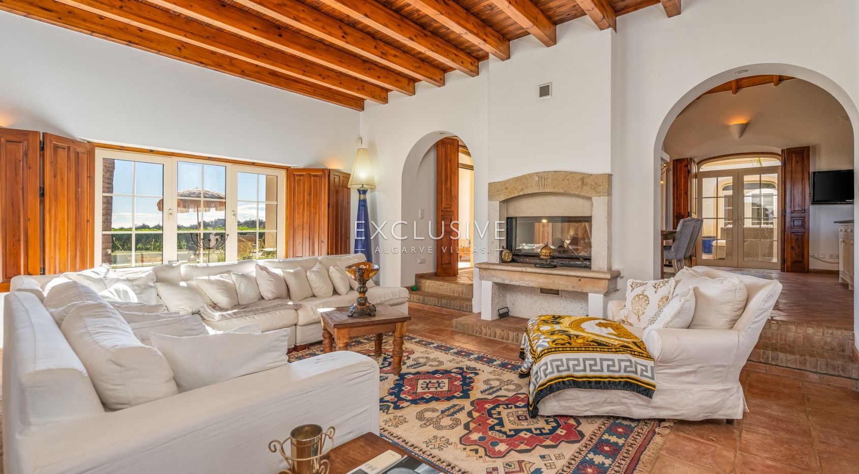 Exquisite Luxury Estate with Sea Views in Lagos near beaches and golf course in Algarve