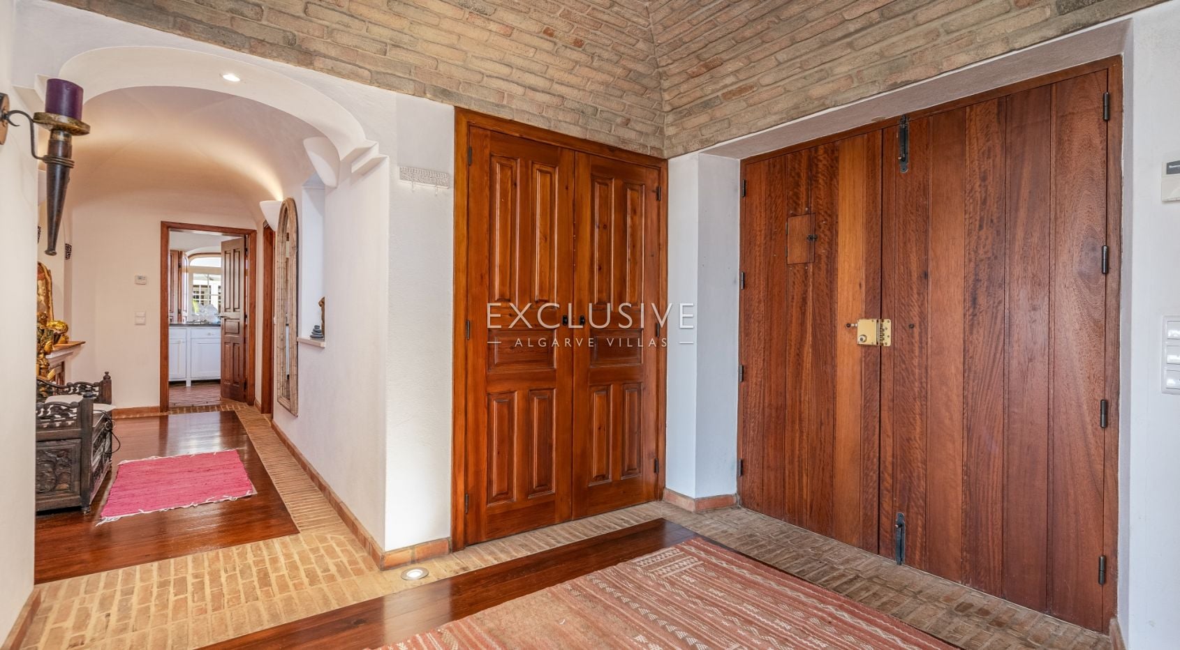 Exquisite Luxury Estate with Sea Views in Lagos near beaches and golf course in Algarve
