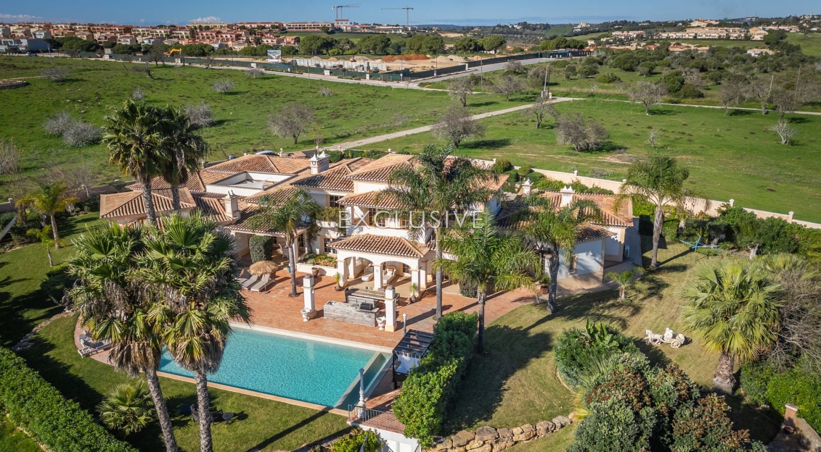 Exquisite Luxury Estate with Sea Views in Lagos near beaches and golf course in Algarve
