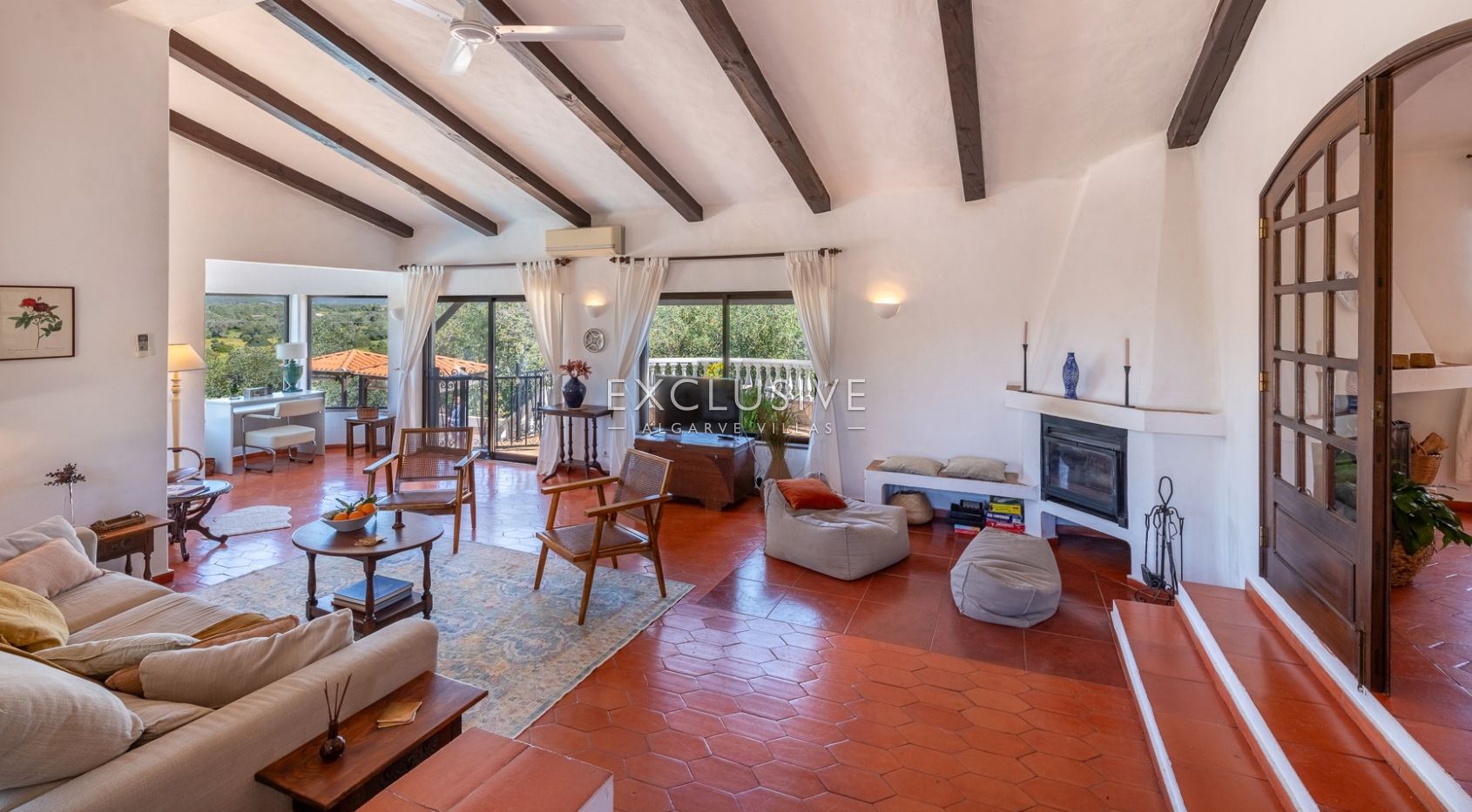 Traditional style property located near Alvor, Algarve
