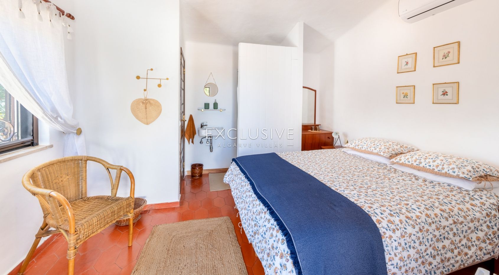 Traditional style property located near Alvor, Algarve