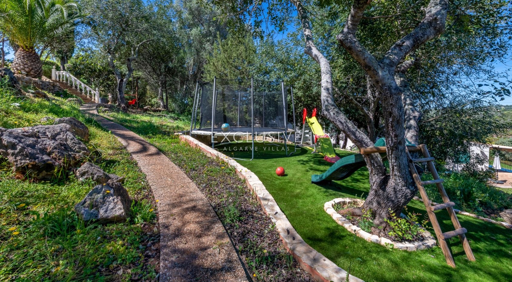 Traditional style property located near Alvor, Algarve