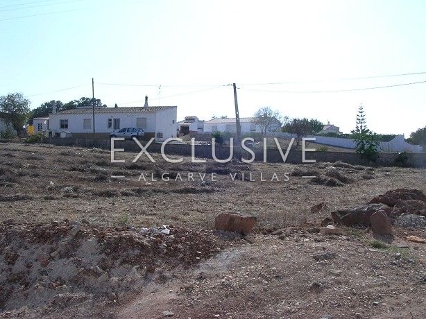 Development plot in Bensafrim, Lagos to make small urbanization in West Algarve