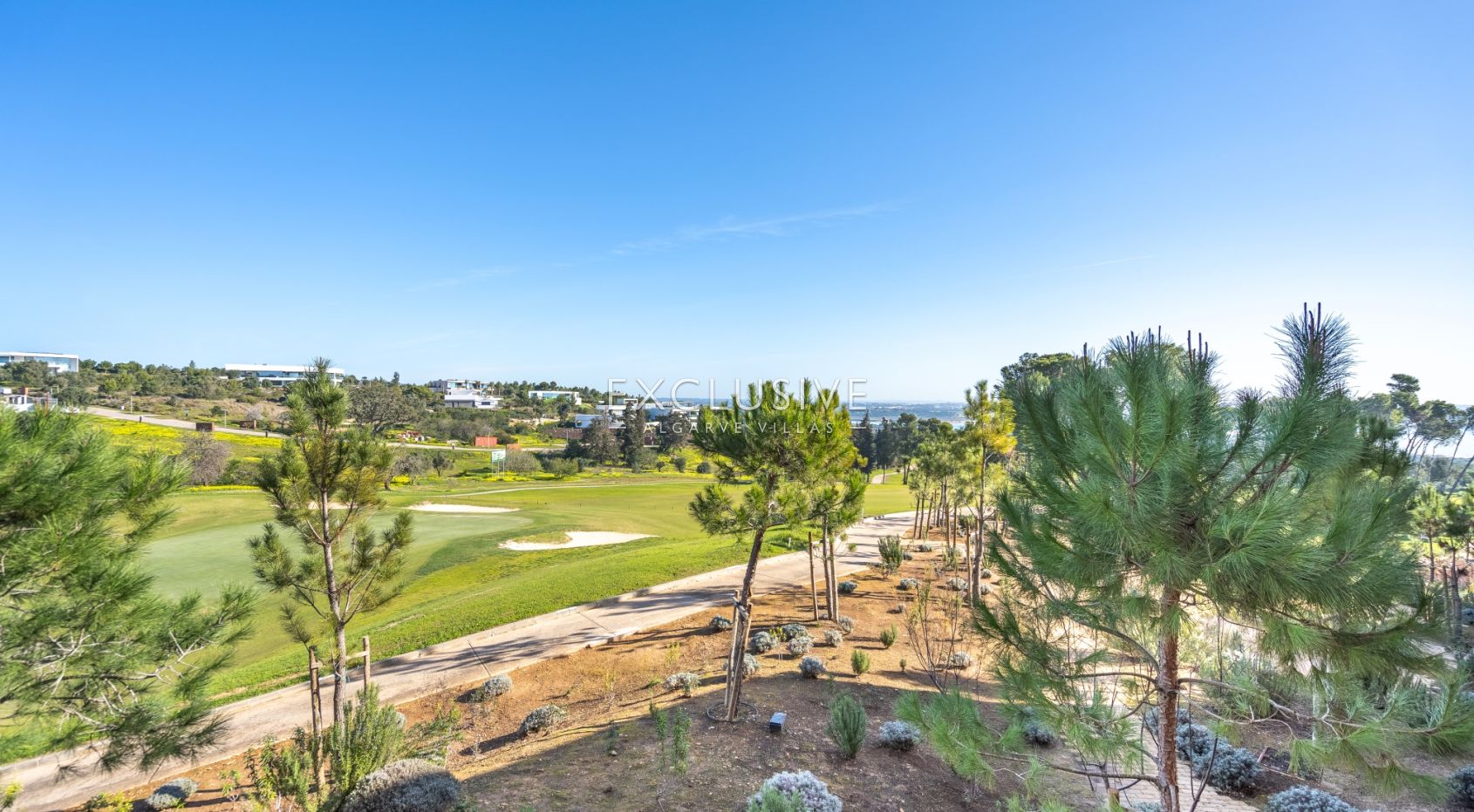 Resale, buy luxury property on Palmares golfcourse resort in Lagos