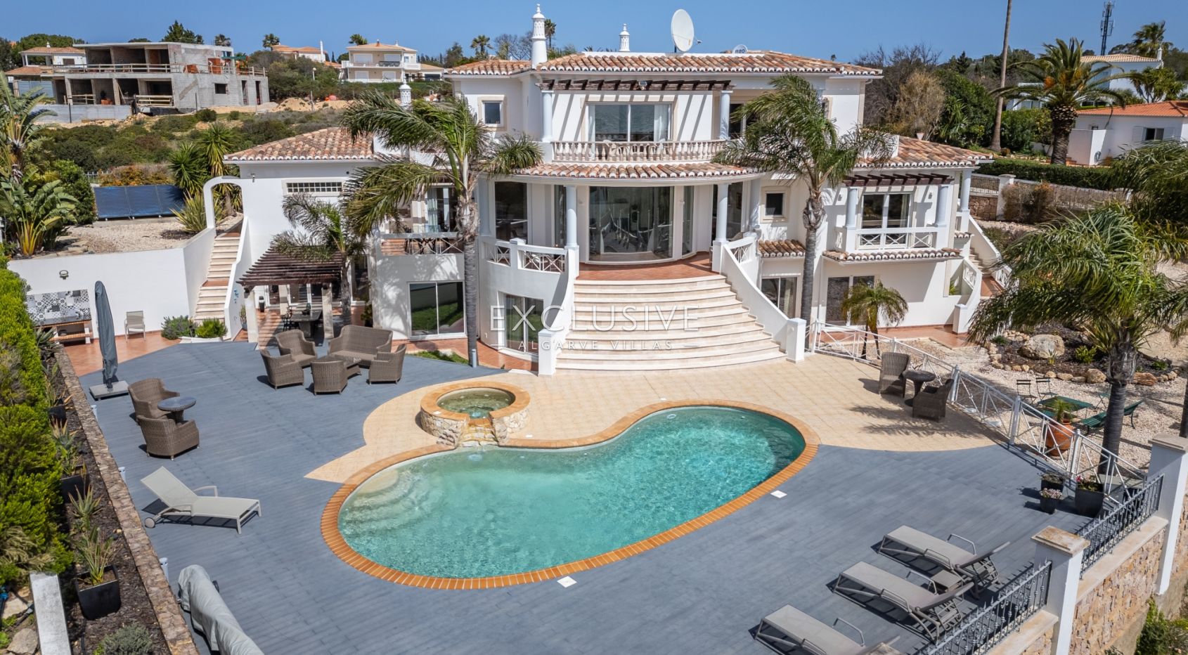 4+3 bedroom first line ocean front villa with cliff and sea views Carvoeiro, Algarve