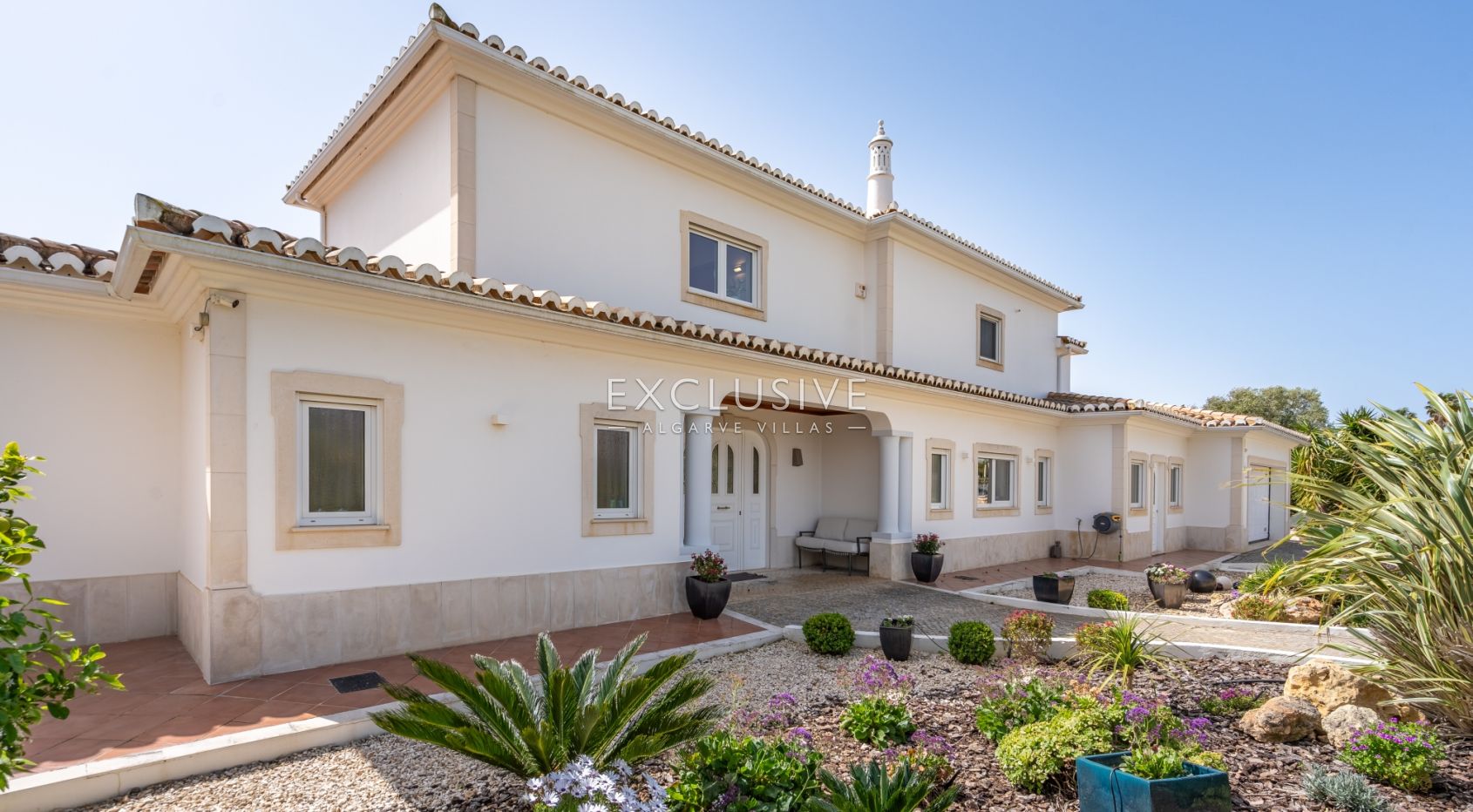 4+3 bedroom first line ocean front villa with cliff and sea views Carvoeiro, Algarve