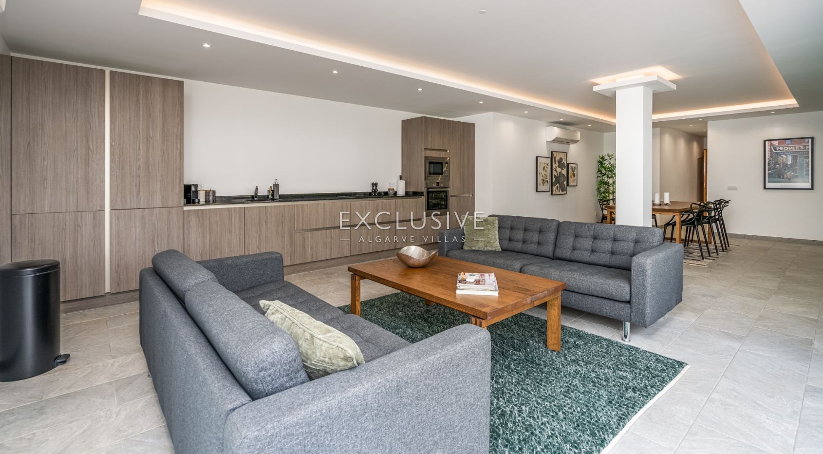 4+3 bedroom first line ocean front villa with cliff and sea views Carvoeiro, Algarve