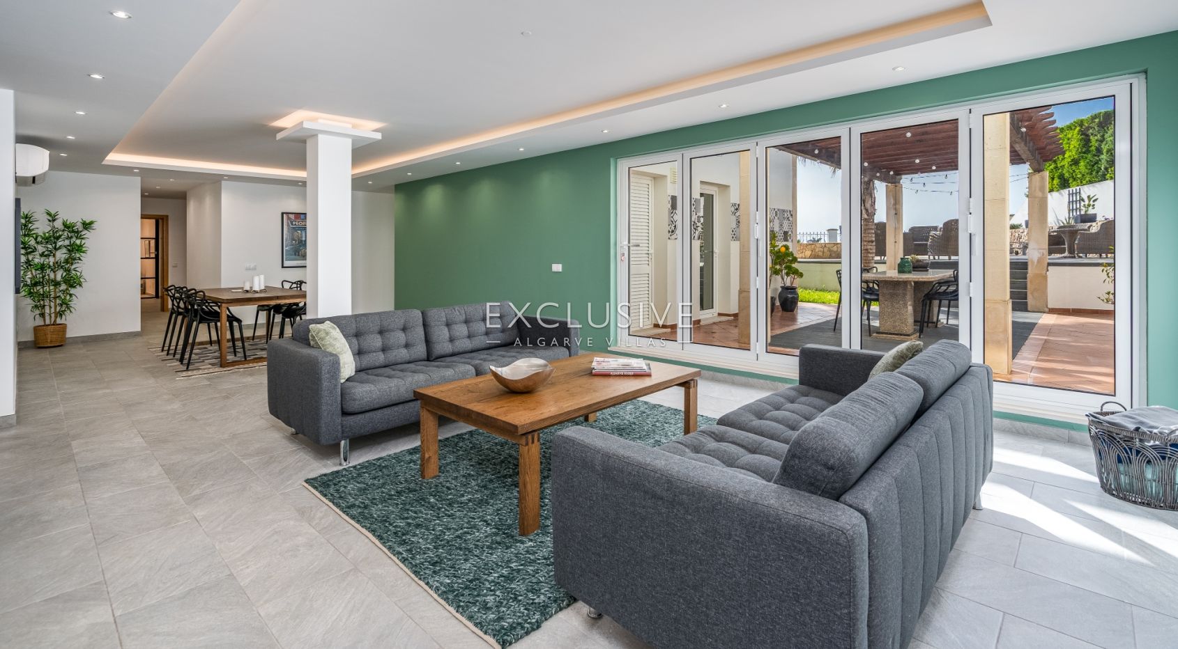 4+3 bedroom first line ocean front villa with cliff and sea views Carvoeiro, Algarve