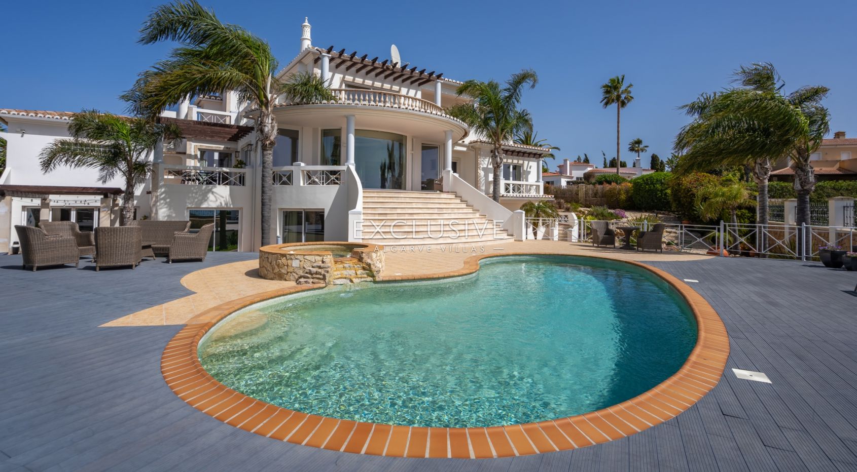 4+3 bedroom first line ocean front villa with cliff and sea views Carvoeiro, Algarve