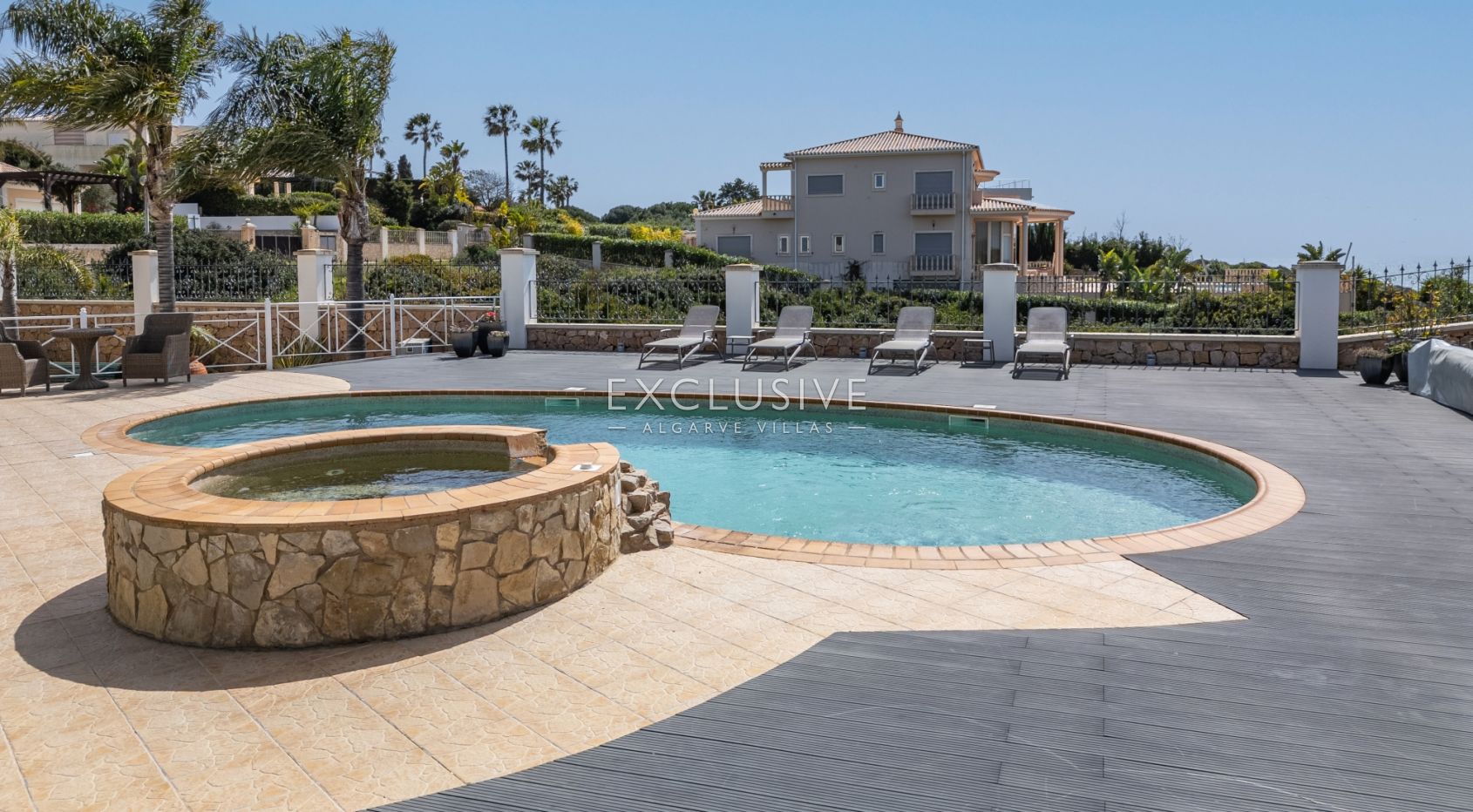 4+3 bedroom first line ocean front villa with cliff and sea views Carvoeiro, Algarve