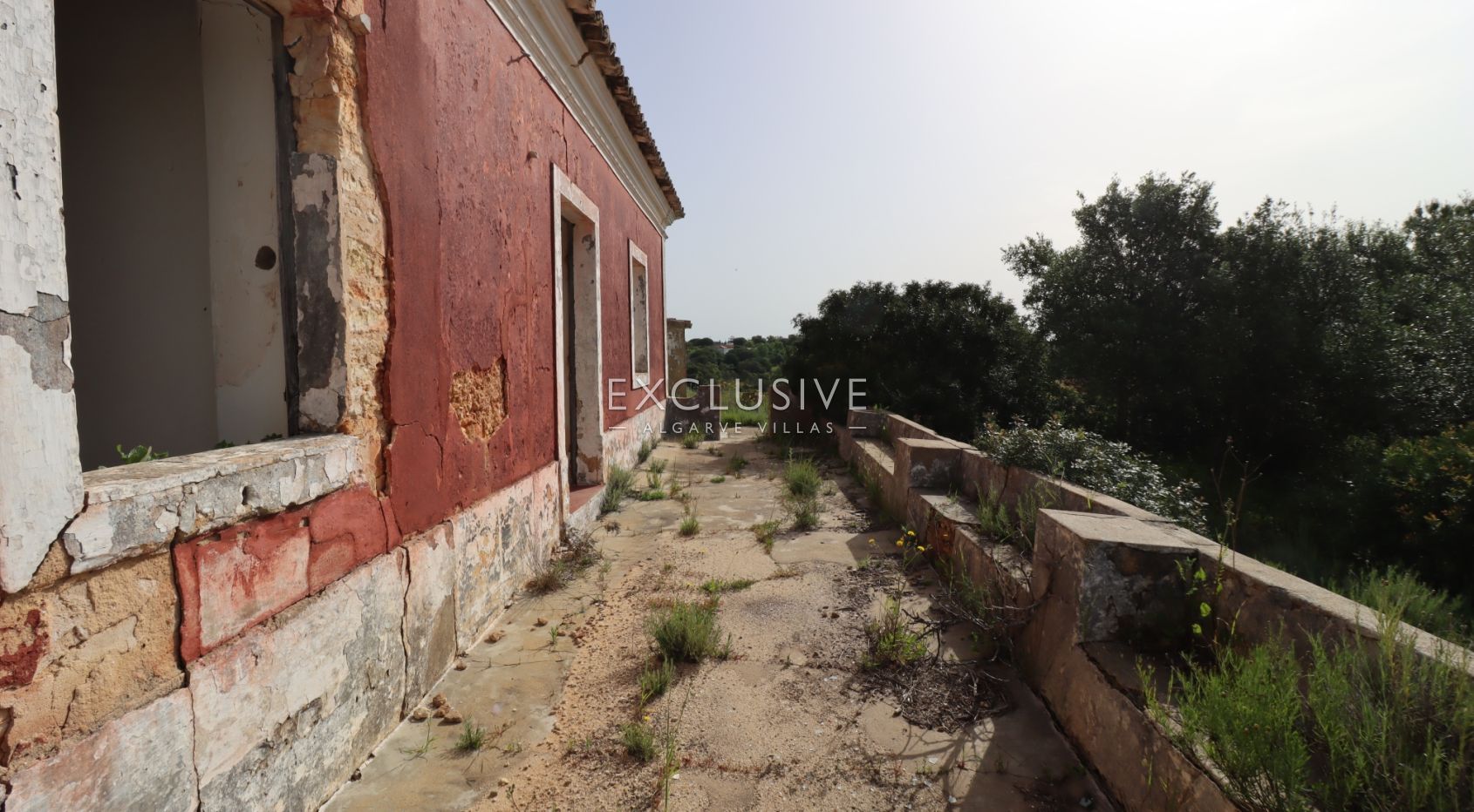 Large plot for construction with approved project, Lagoa, Algarve