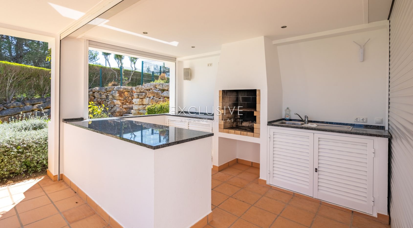 Luxury Coastal Villa with Panoramic Views in Western Algarve Natural Park