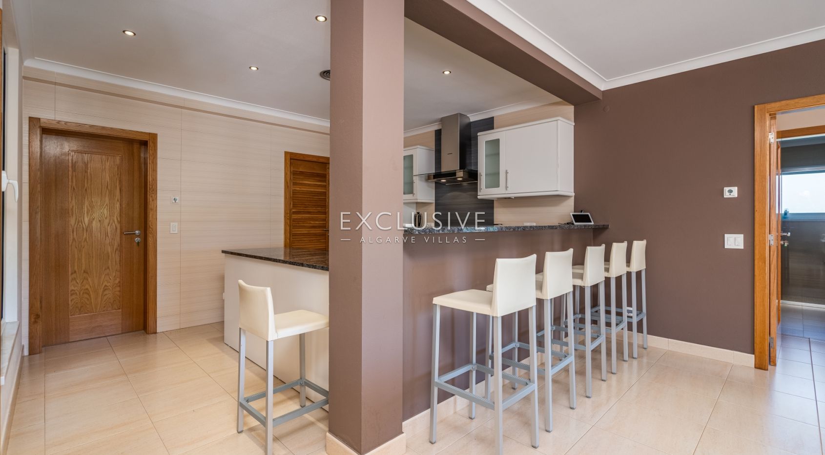 Luxury Coastal Villa with Panoramic Views in Western Algarve Natural Park