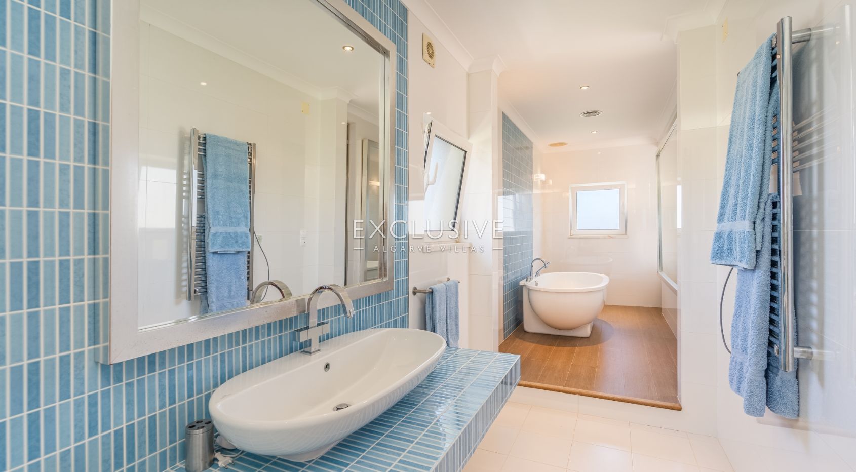 Luxury Coastal Villa with Panoramic Views in Western Algarve Natural Park