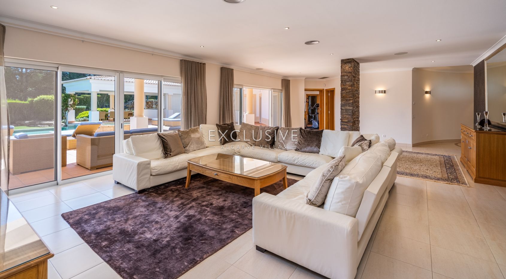 Luxury Coastal Villa with Panoramic Views in Western Algarve Natural Park