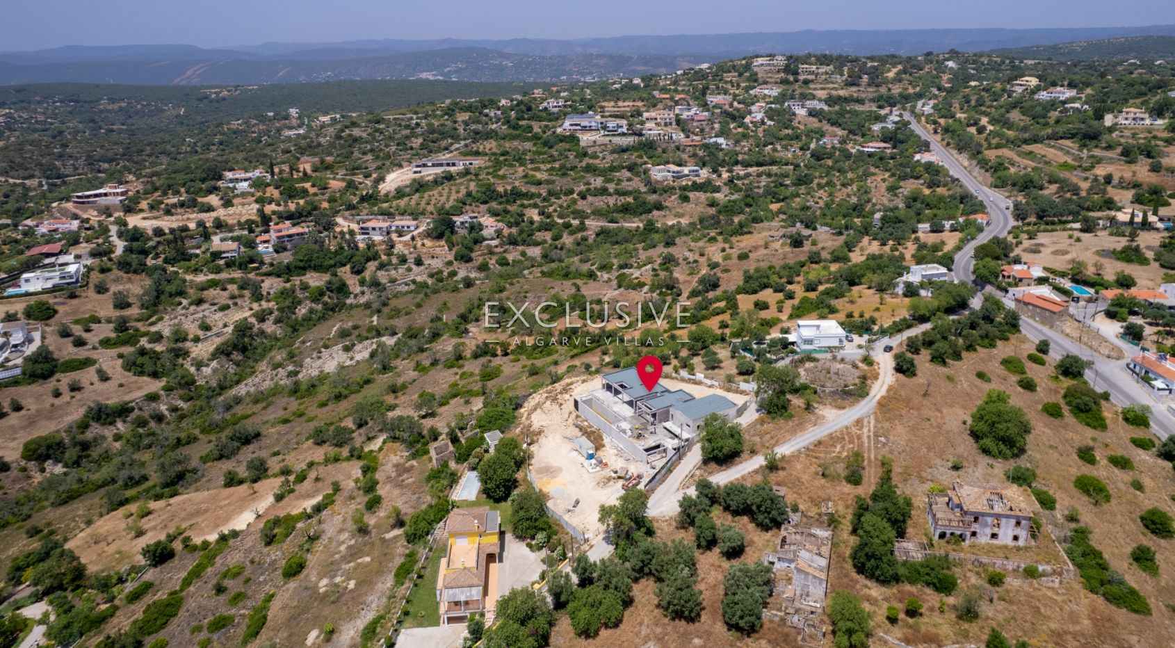 New build 3 bedrooms villa with pool and coastal views near Loule, Algarve