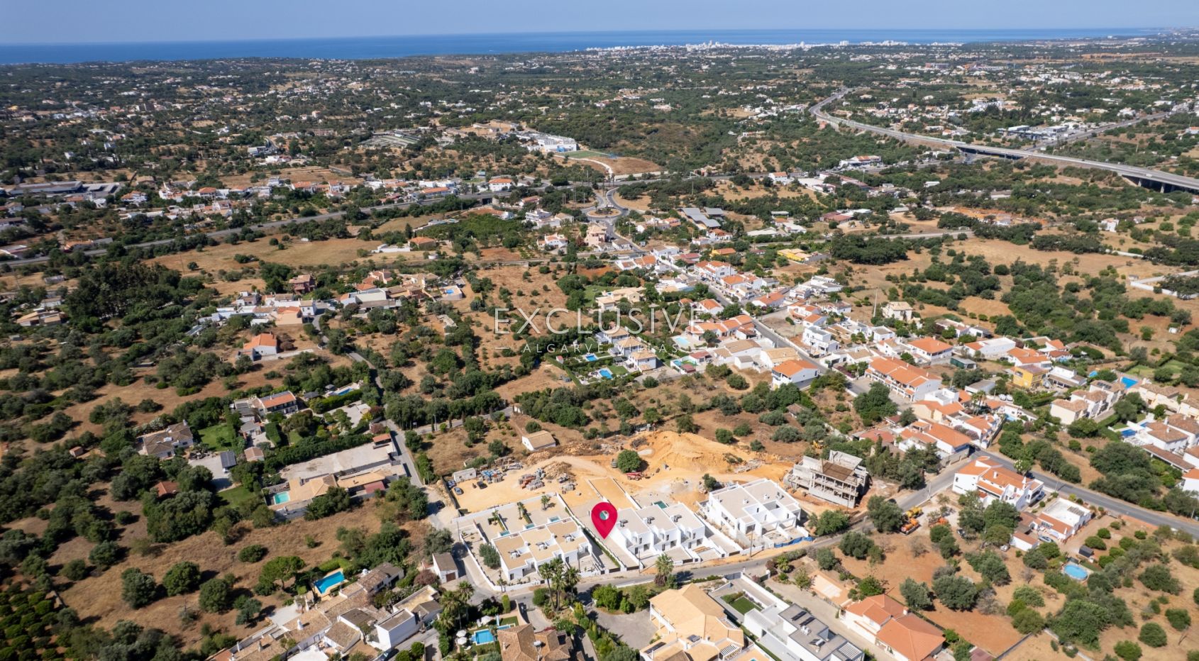 Contemporary villa in luxury condominium in Almancil, Algarve