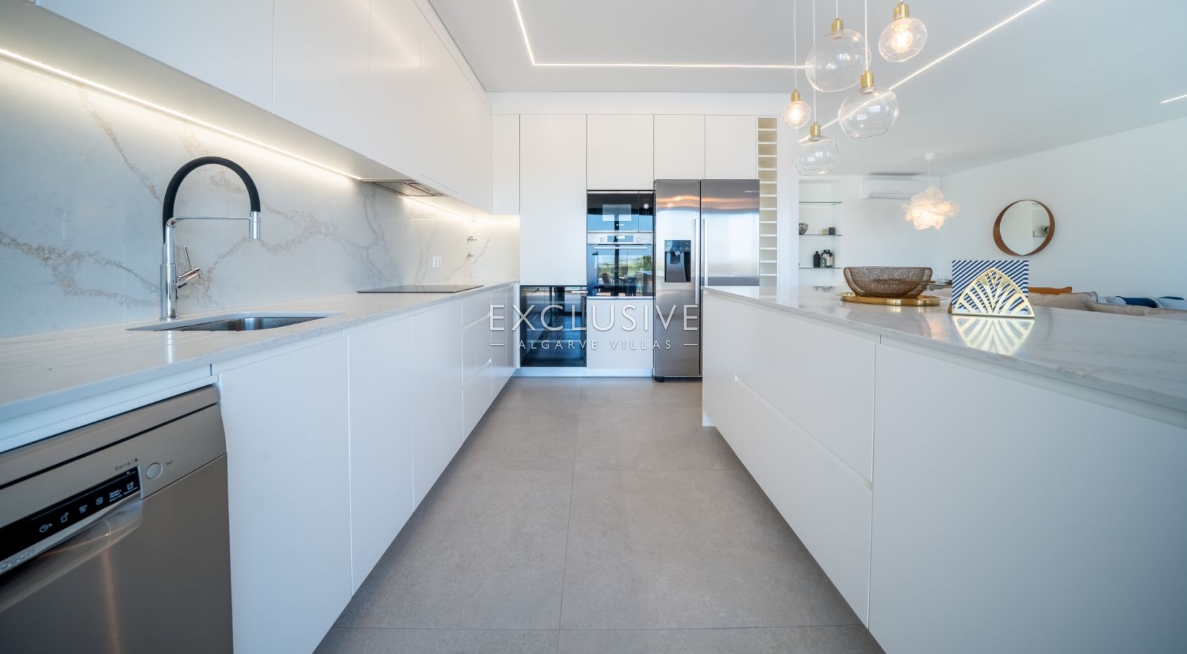 Contemporary villa in luxury condominium in Almancil, Algarve