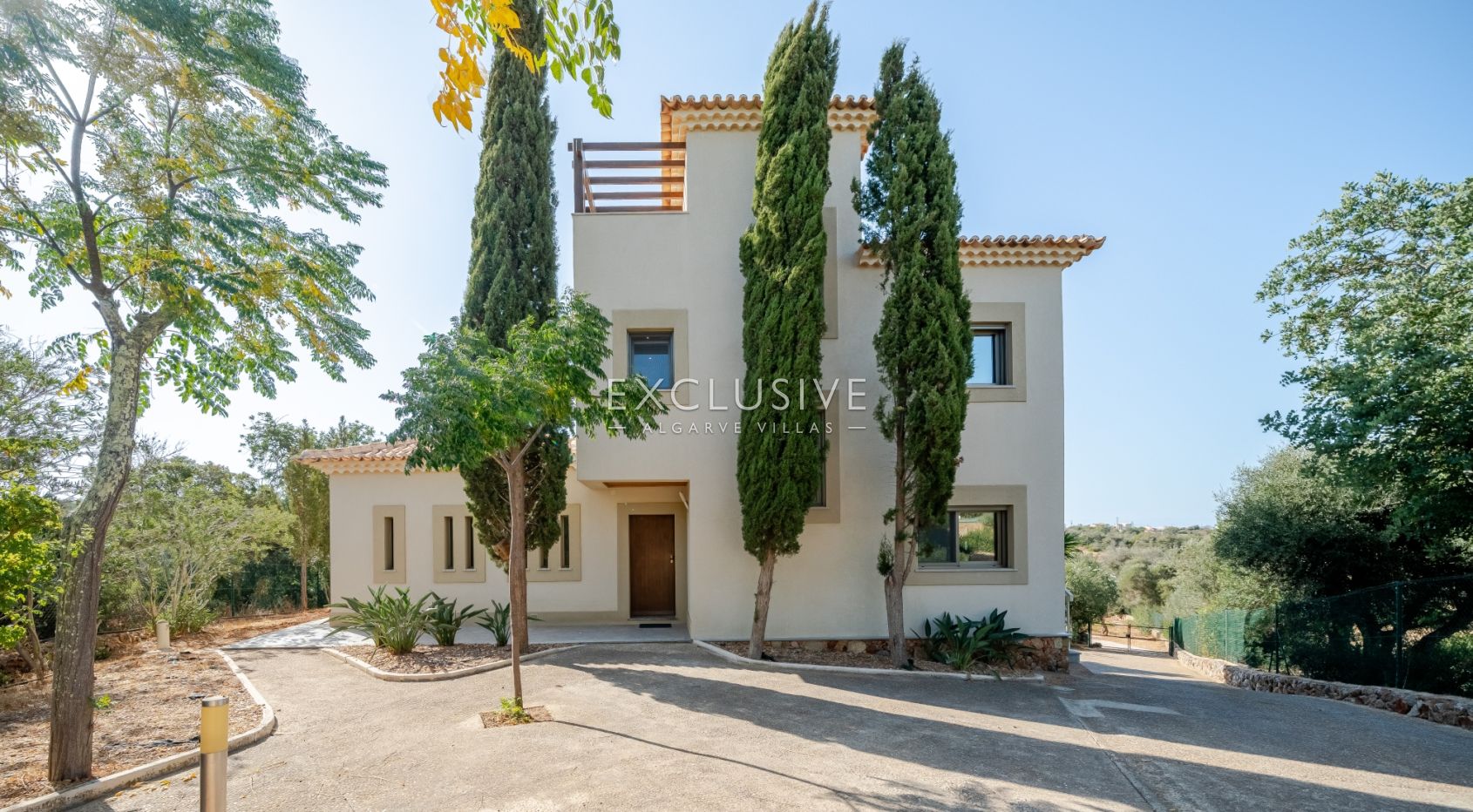 Countryside villa 3 + 2 bedrooms - High quality built villa in Albufeira