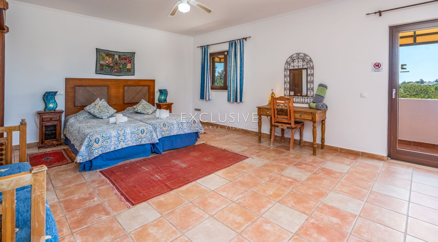 Fantastic 7 bedroom villa with pool and tennis court Carvoeiro, Algarve
