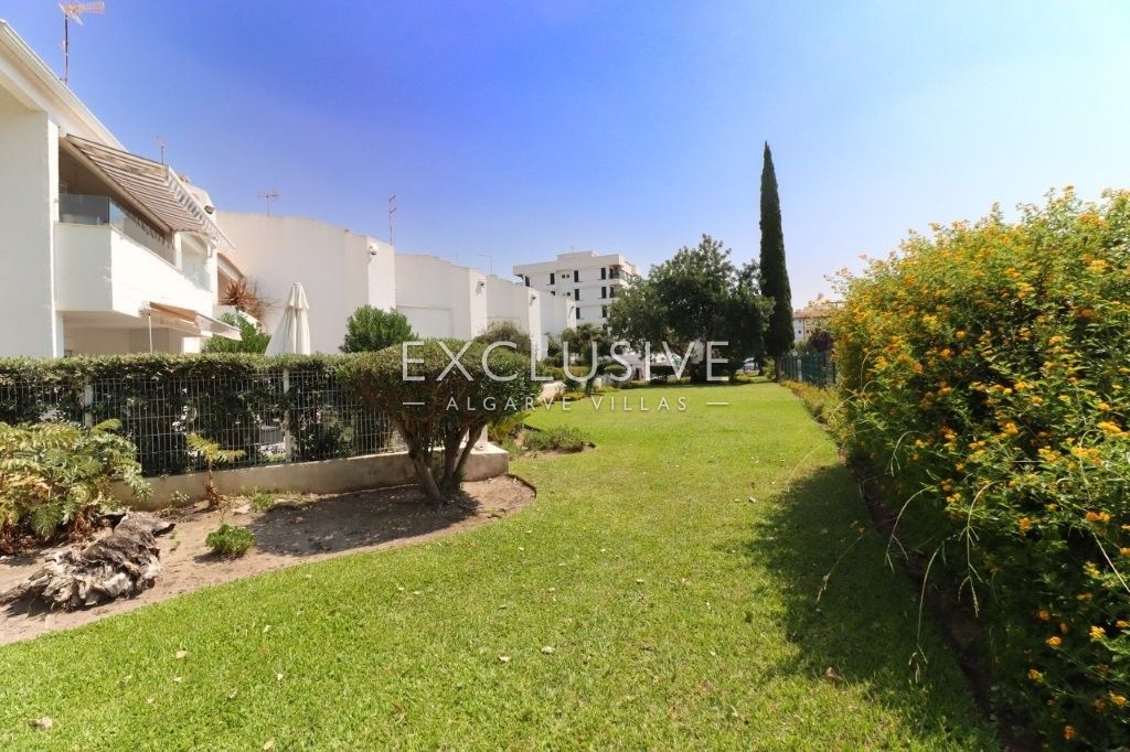 Three Bedroom Spacious Duplex Apartment in Vilamoura