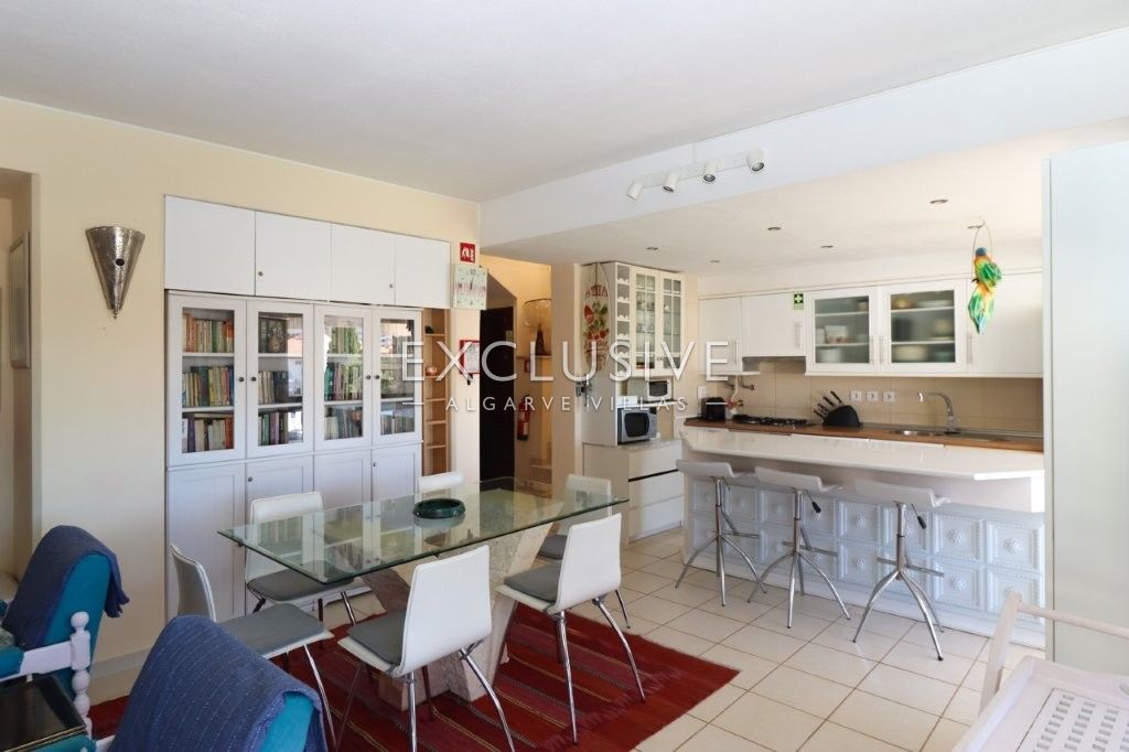 Three Bedroom Spacious Duplex Apartment in Vilamoura