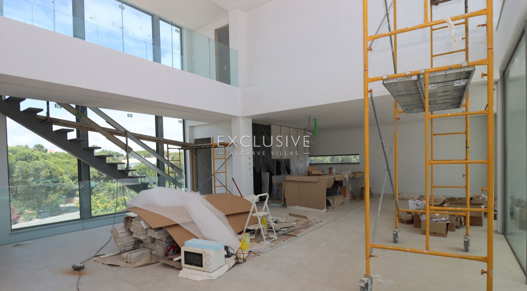 Contemporary villa in Vilasol Golf resort, Algarve