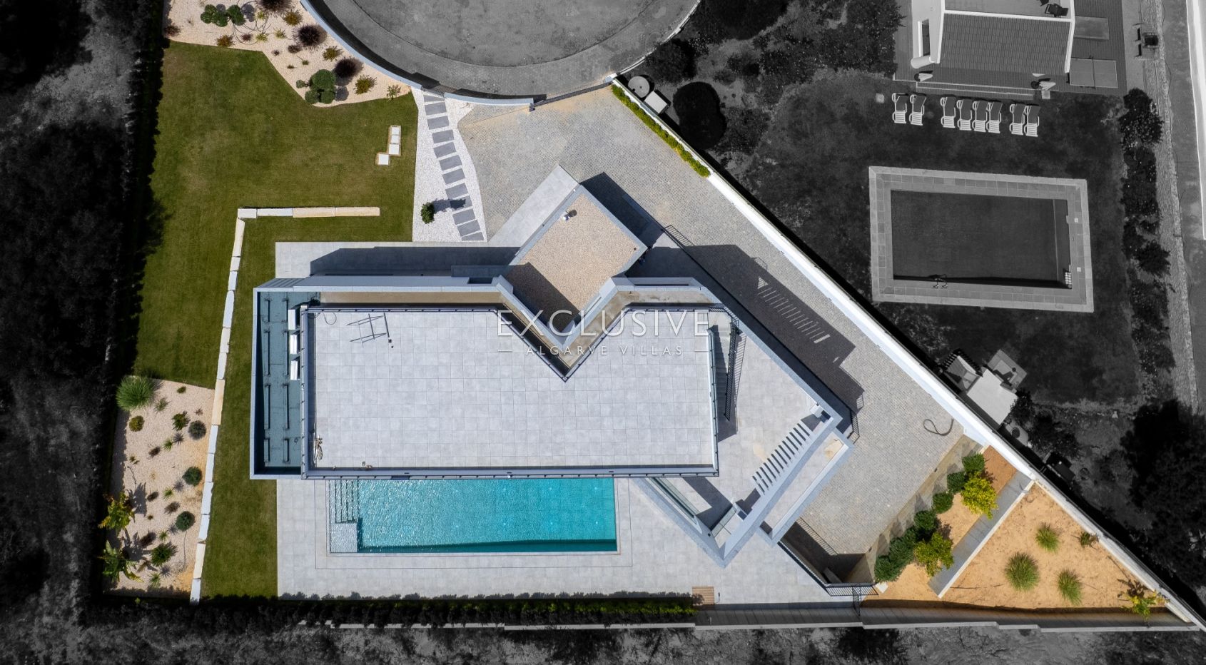 Contemporary villa, ready to move into, Praia da Galé, Albufeira
