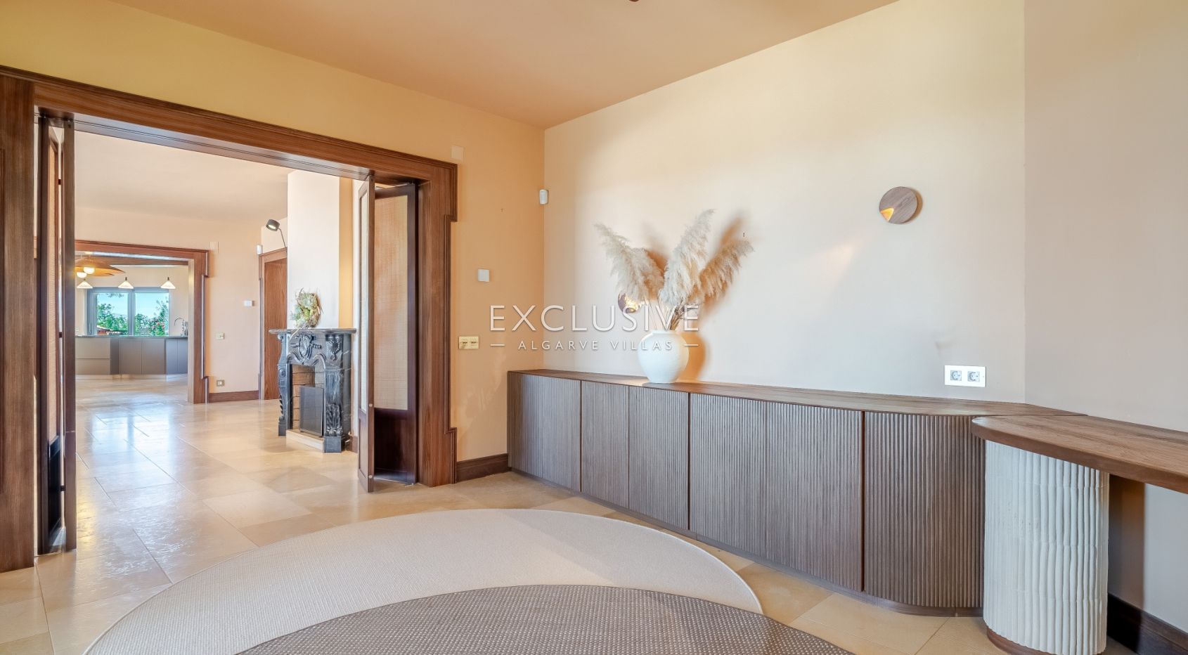 Timeless 5-Bedroom Algarve Villa with Ocean Views and Infinity Pool in Boliqueime