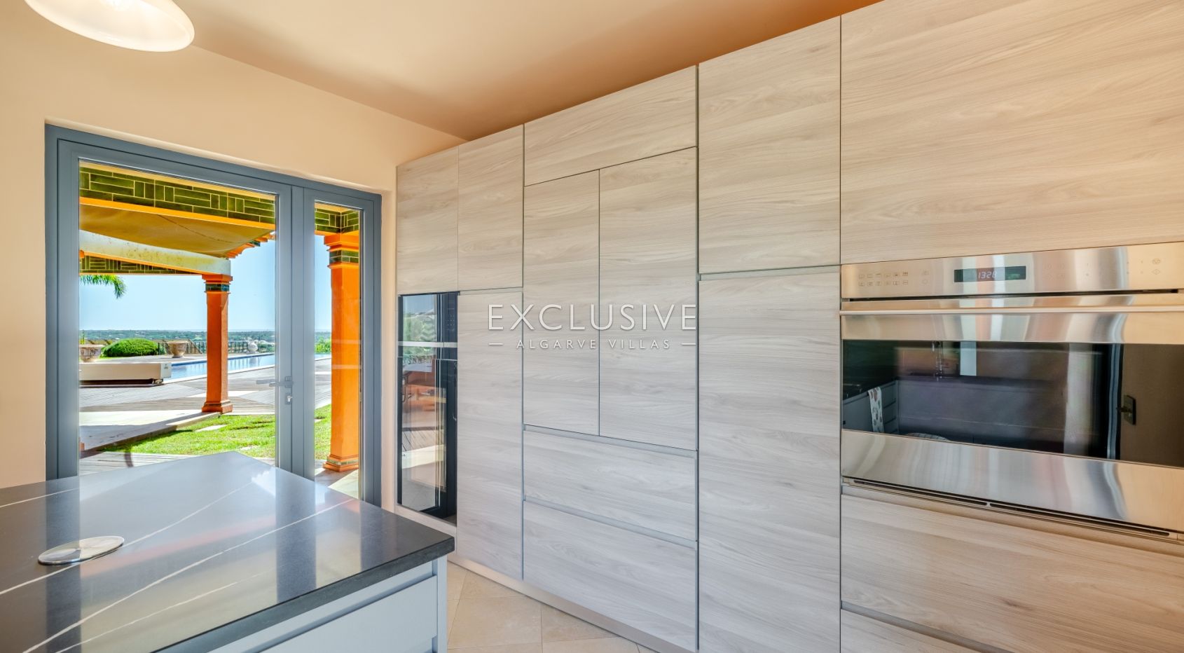Timeless 5-Bedroom Algarve Villa with Ocean Views and Infinity Pool in Boliqueime
