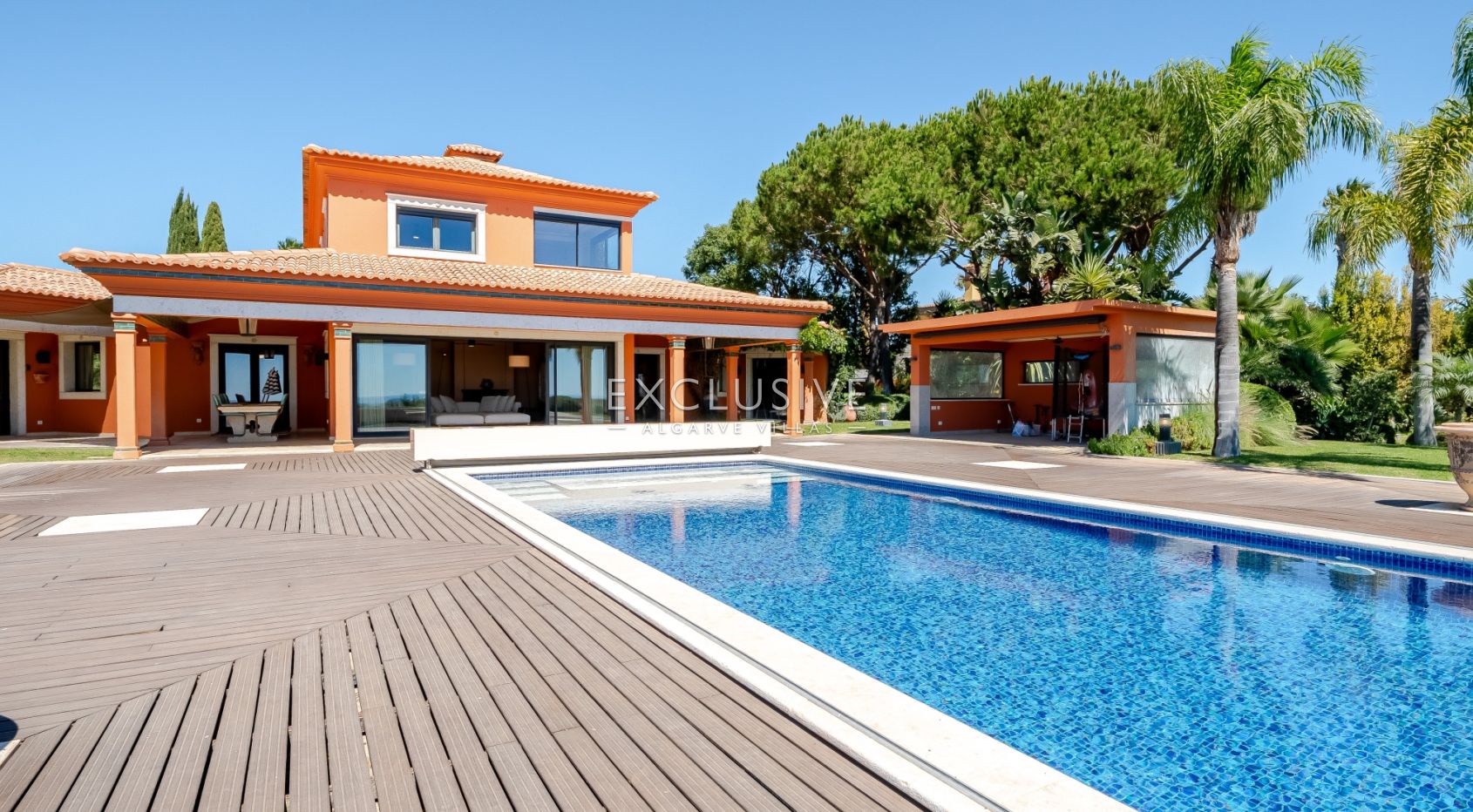 Timeless 5-Bedroom Algarve Villa with Ocean Views and Infinity Pool in Boliqueime