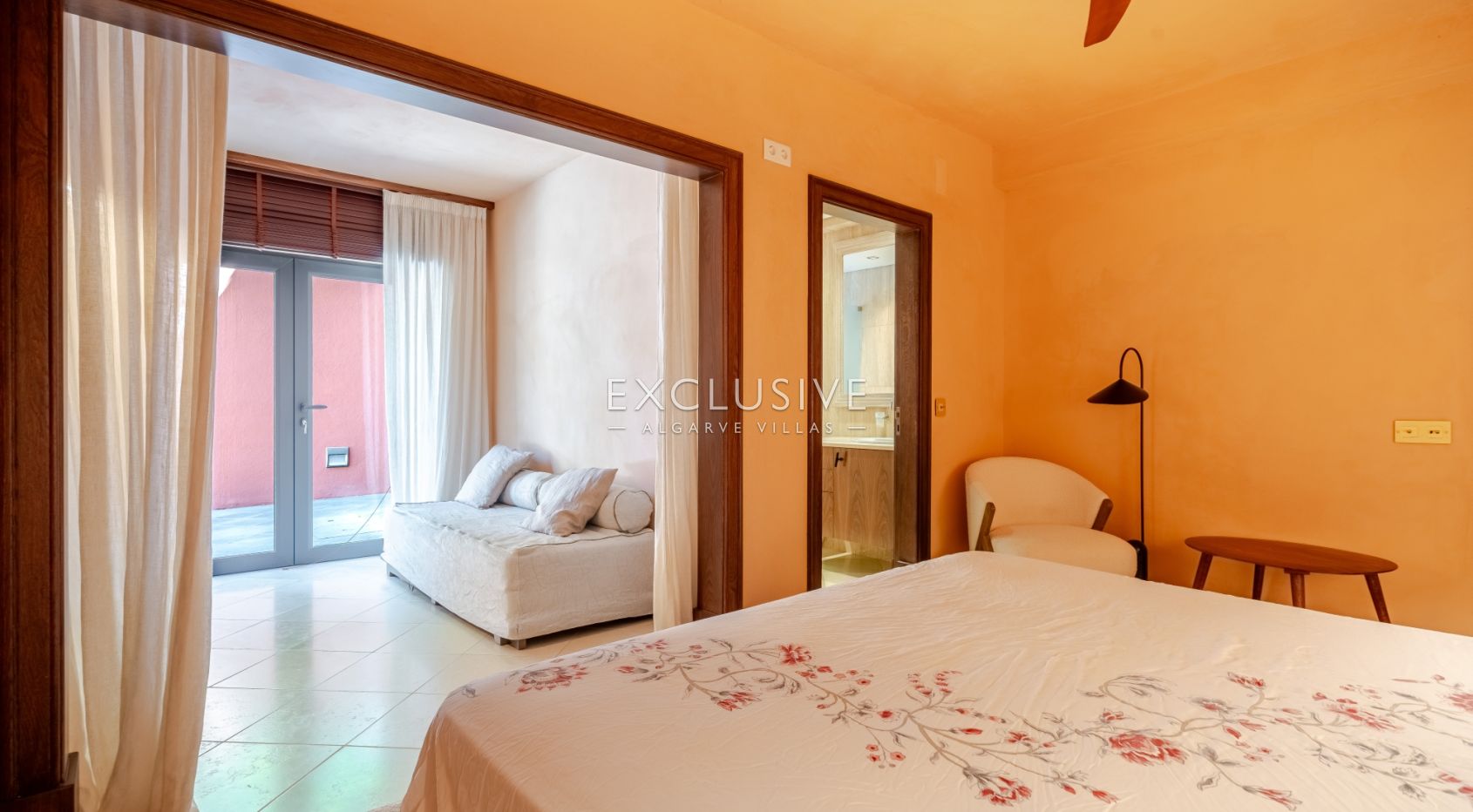 Timeless 5-Bedroom Algarve Villa with Ocean Views and Infinity Pool in Boliqueime