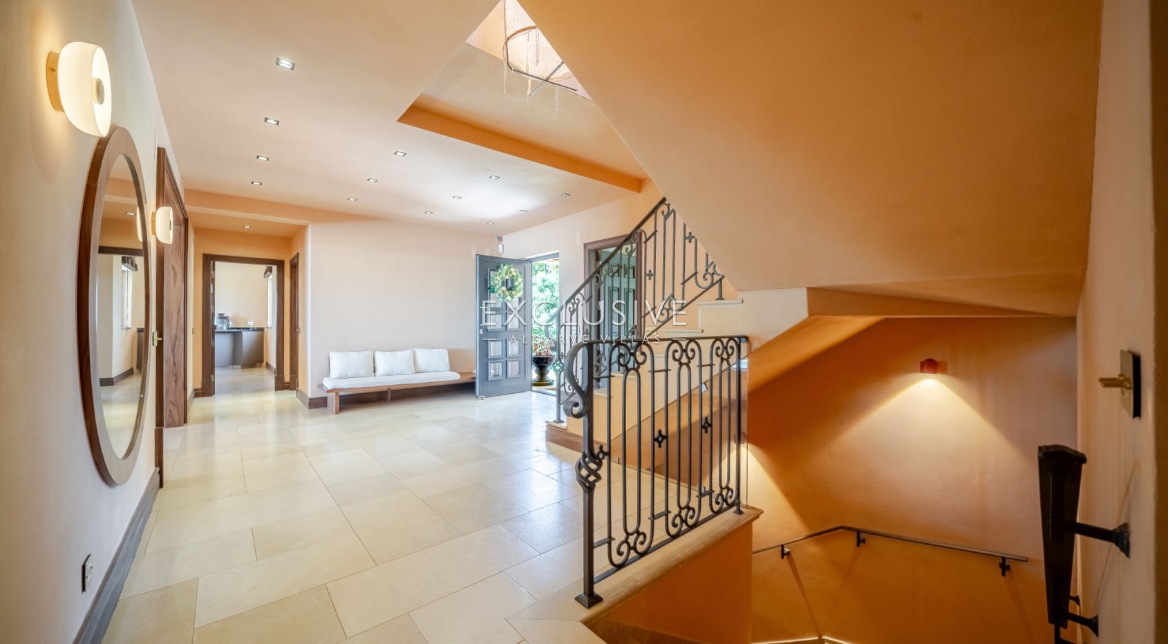 Timeless 5-Bedroom Algarve Villa with Ocean Views and Infinity Pool in Boliqueime