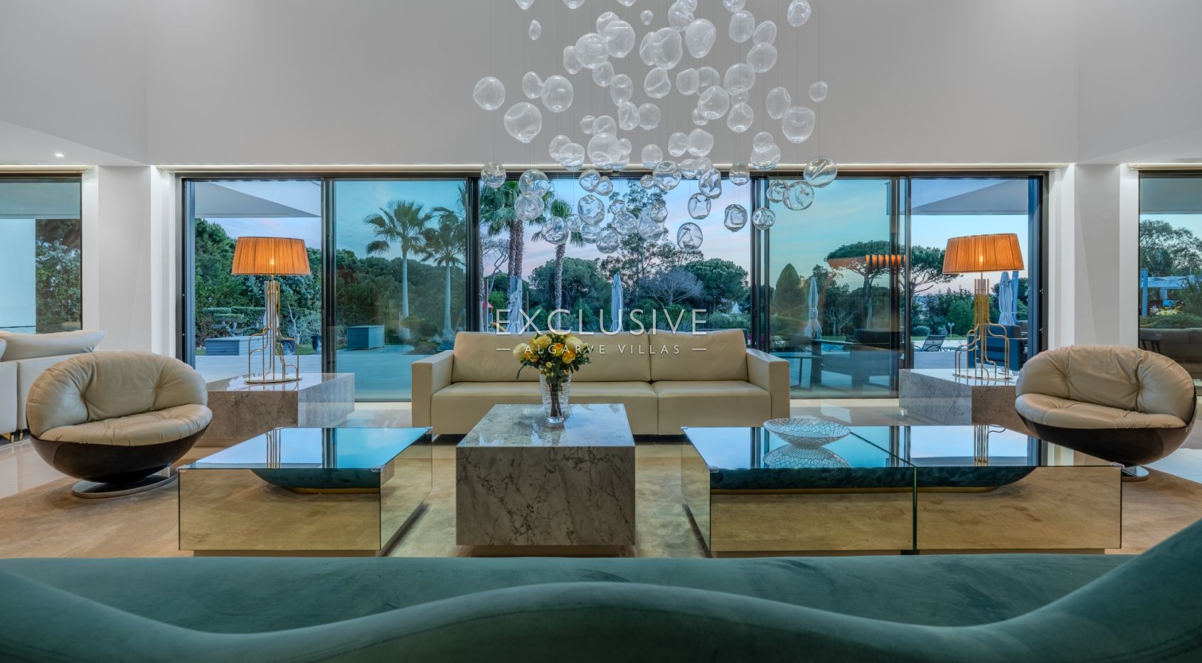 Sophisticated 5+3 Bedroom Villa in Vilamoura’s Prestigious Pinhal Velho