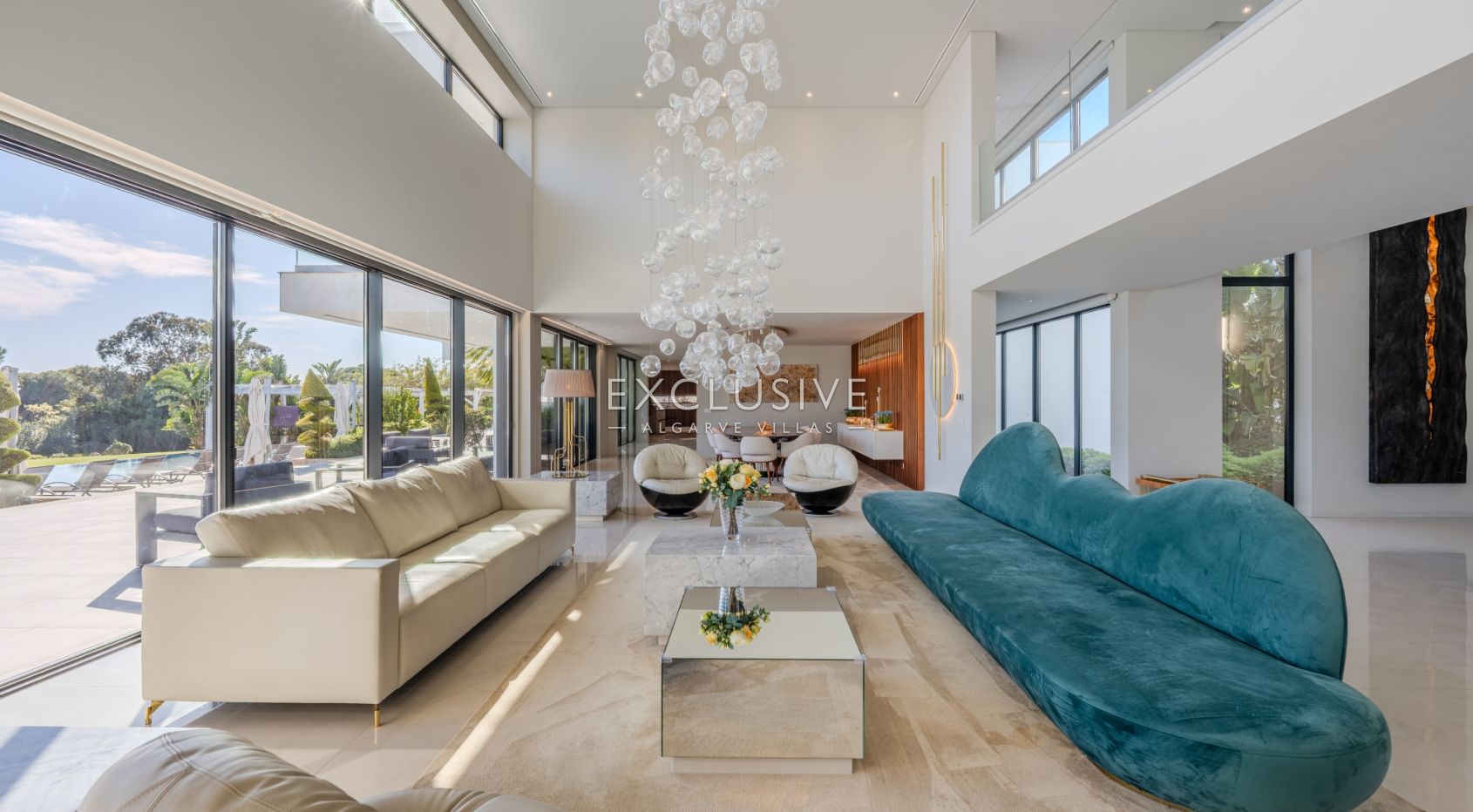 Sophisticated 5+3 Bedroom Villa in Vilamoura’s Prestigious Pinhal Velho