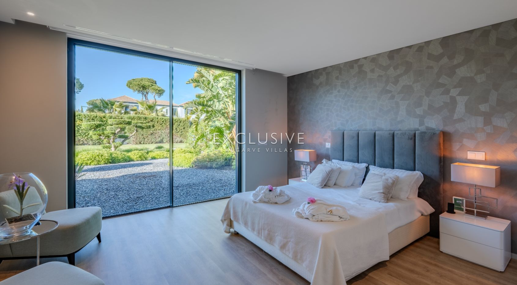 Sophisticated 5+3 Bedroom Villa in Vilamoura’s Prestigious Pinhal Velho