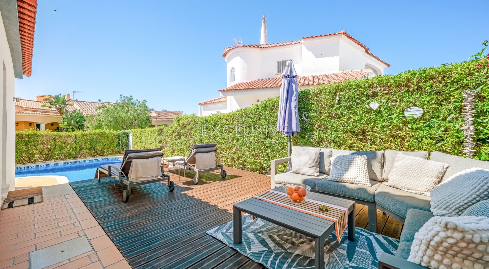 Beautiful Villa with Heated Pool in Vilamoura in Great Location