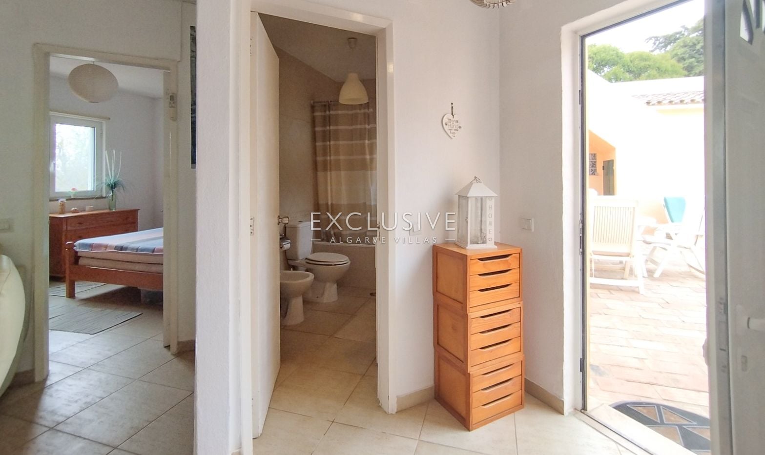 Detached 4 Bedrooms Villa with Pool and Large Plot in Alcantarilha, Silves