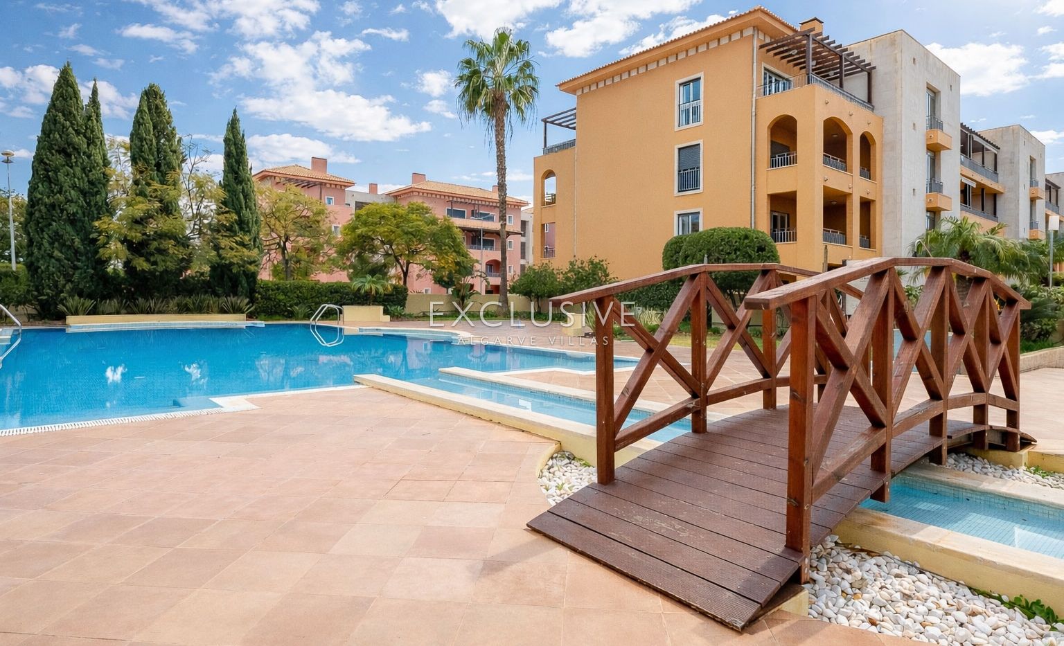 Buy Beautiful 2 Bedroom Sea View Apartment in Vilamoura