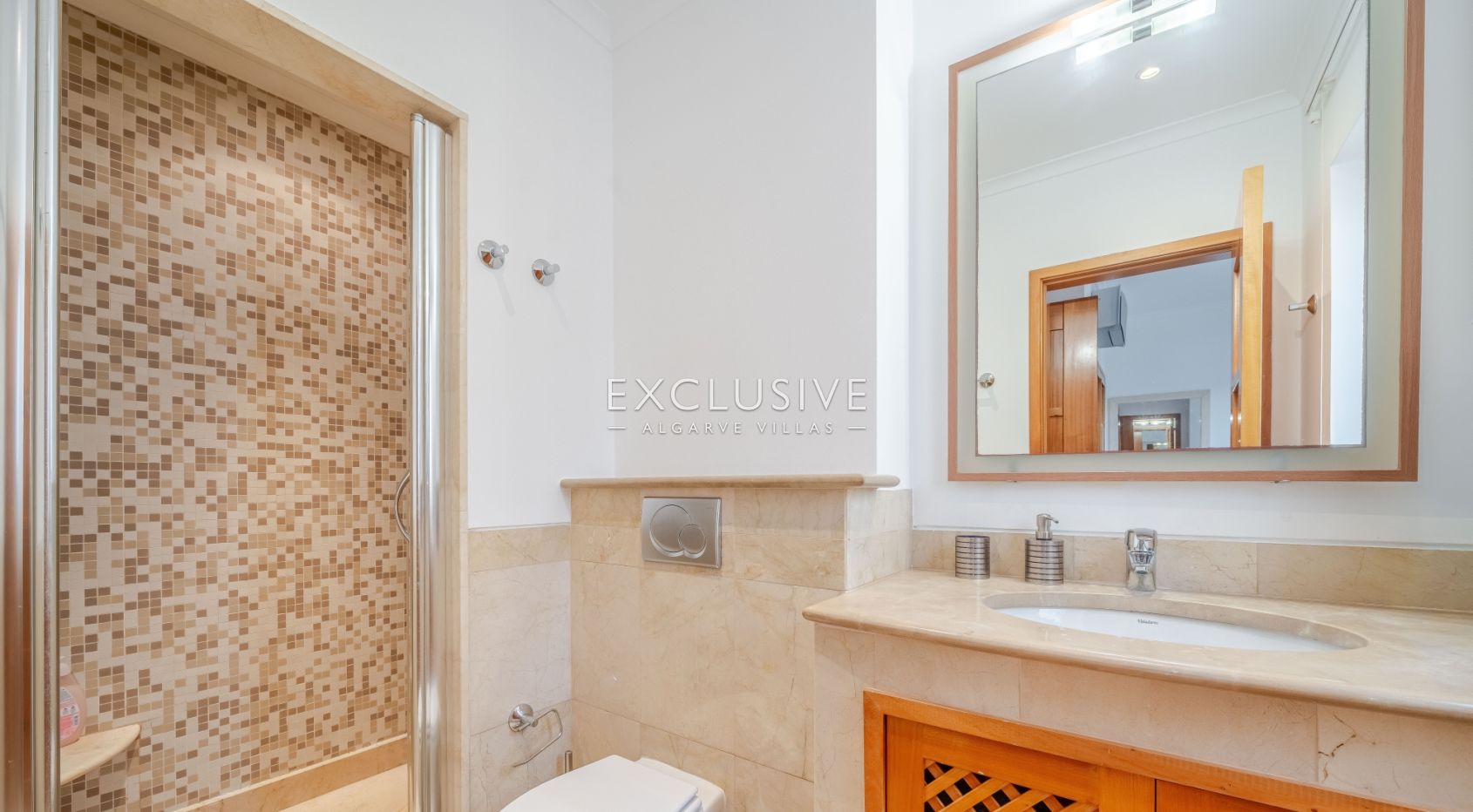 Buy Beautiful 2 Bedroom Sea View Apartment in Vilamoura