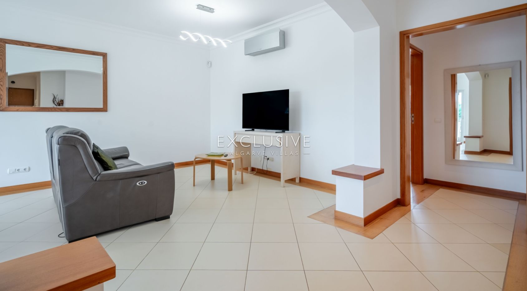 Buy Beautiful 2 Bedroom Sea View Apartment in Vilamoura