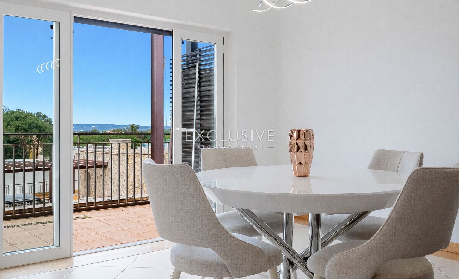 Buy Beautiful 2 Bedroom Sea View Apartment in Vilamoura